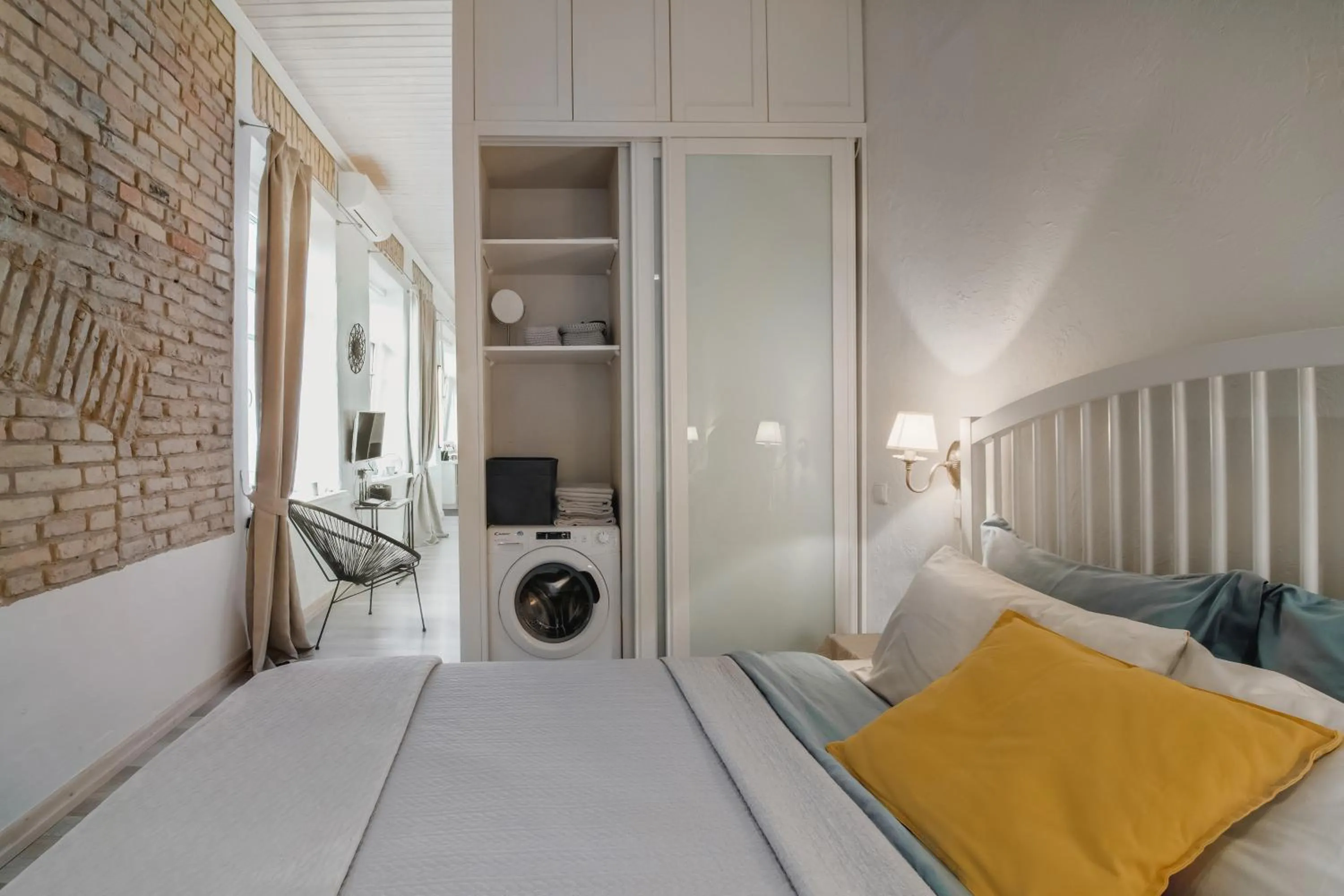 Bed in 20 stairs