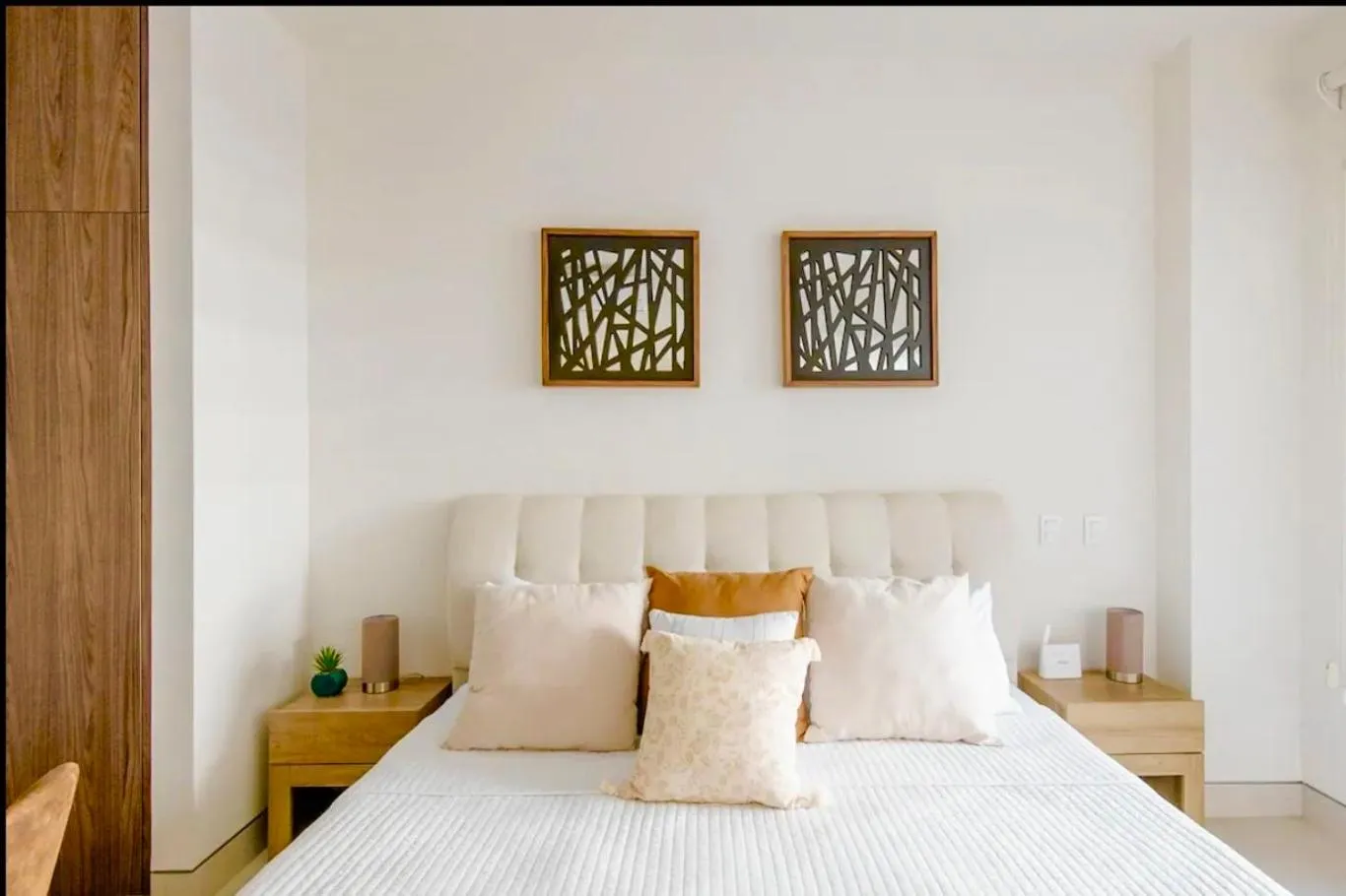 Bed in Loft con balcón privado, estacionamiento gratis - Un oasis en Los Cabos