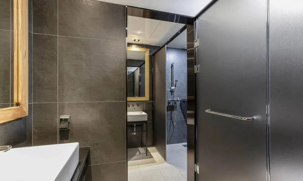 Shower in Anseong Nomad Hotel