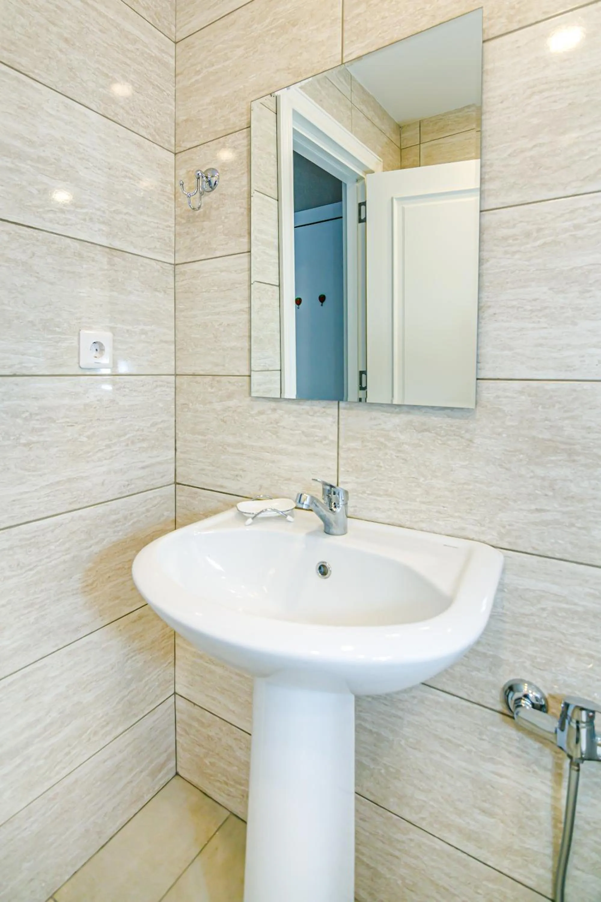 Sabah Residance Garden Wiev