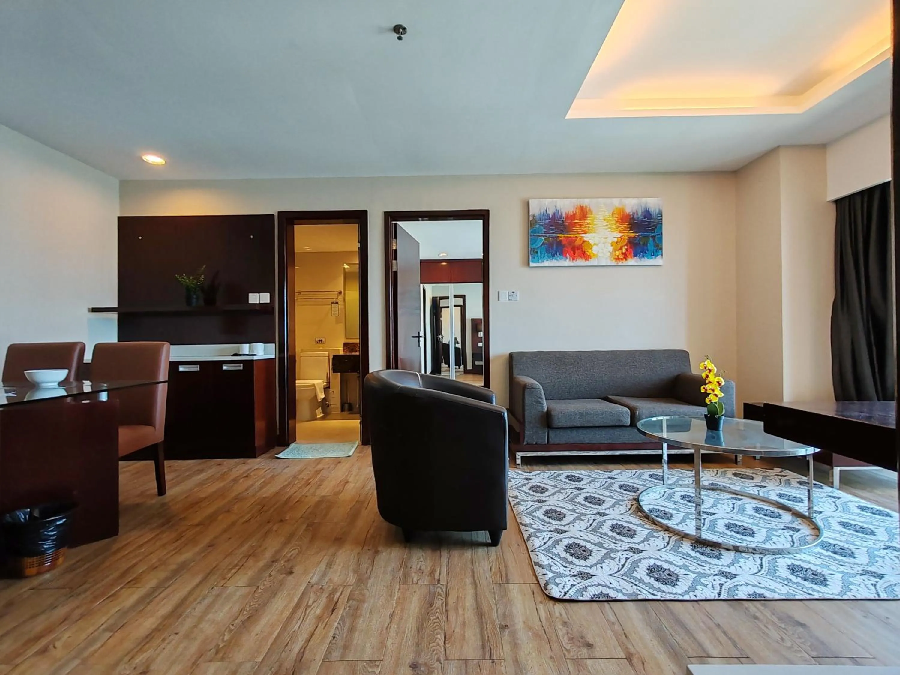 TV and multimedia in Greenage MingSuite 明绿时代套房 Kota Kinabalu 亚庇市中心