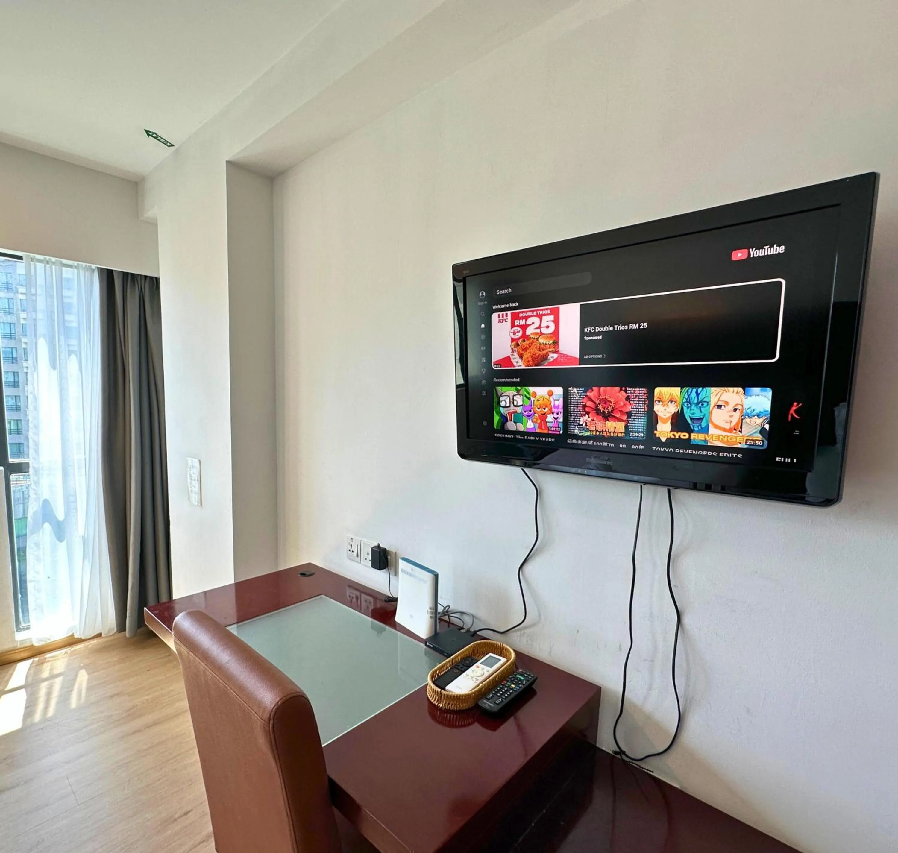 TV and multimedia in Greenage MingSuite 明绿时代套房 Kota Kinabalu 亚庇市中心