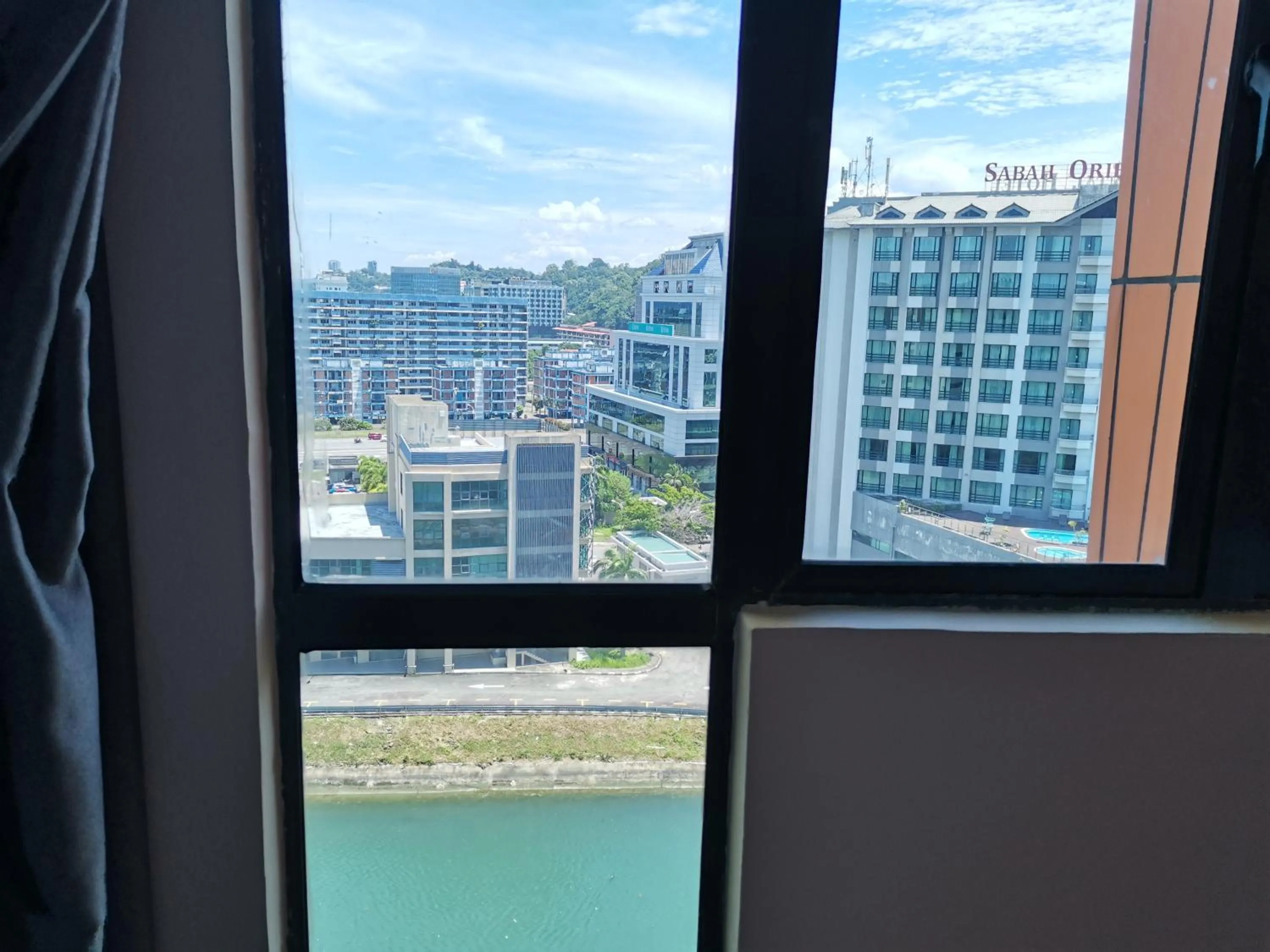 Day in Greenage MingSuite 明绿时代套房 Kota Kinabalu 亚庇市中心