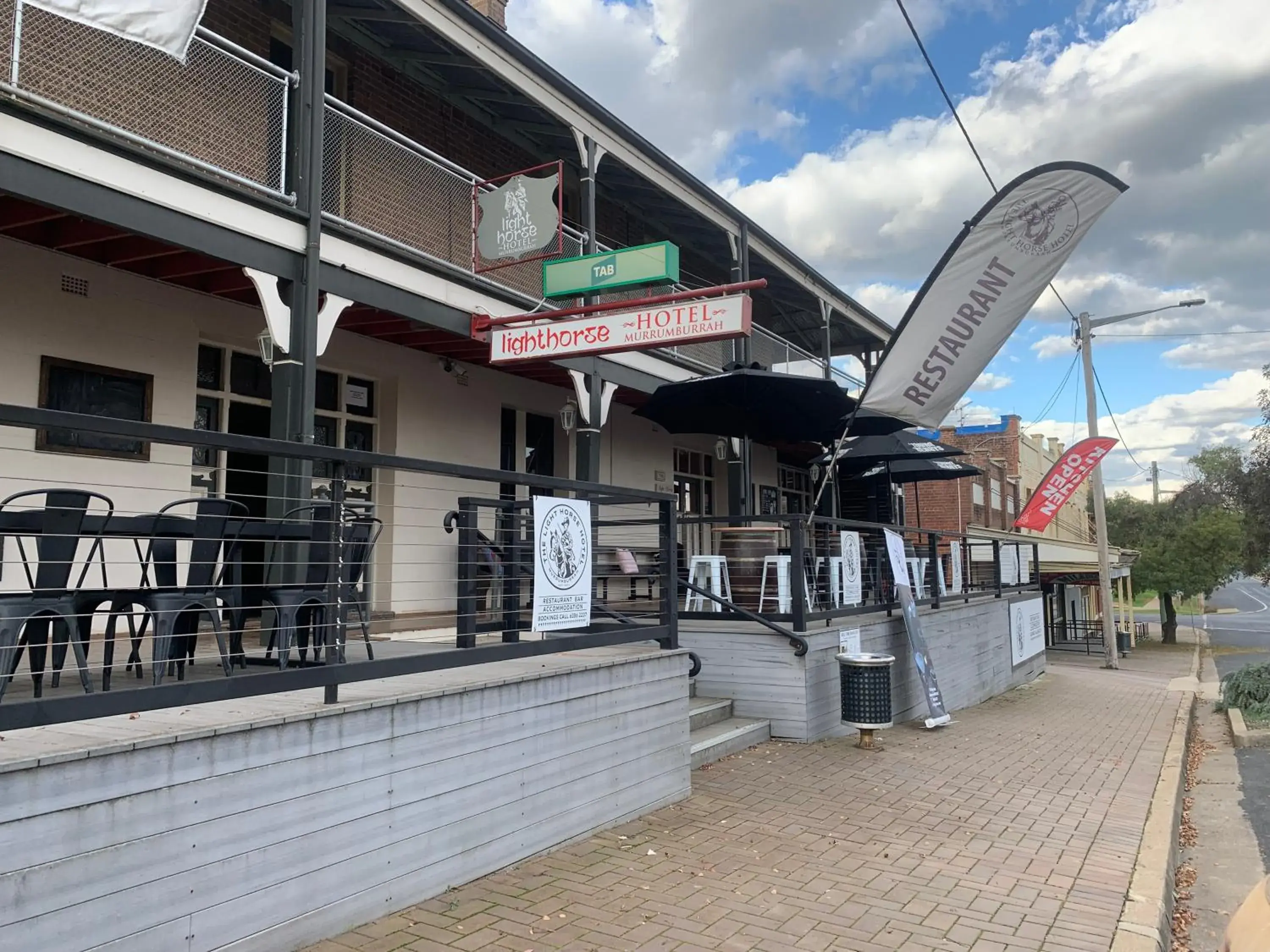 The Light Horse Hotel The Light Horse Hotel