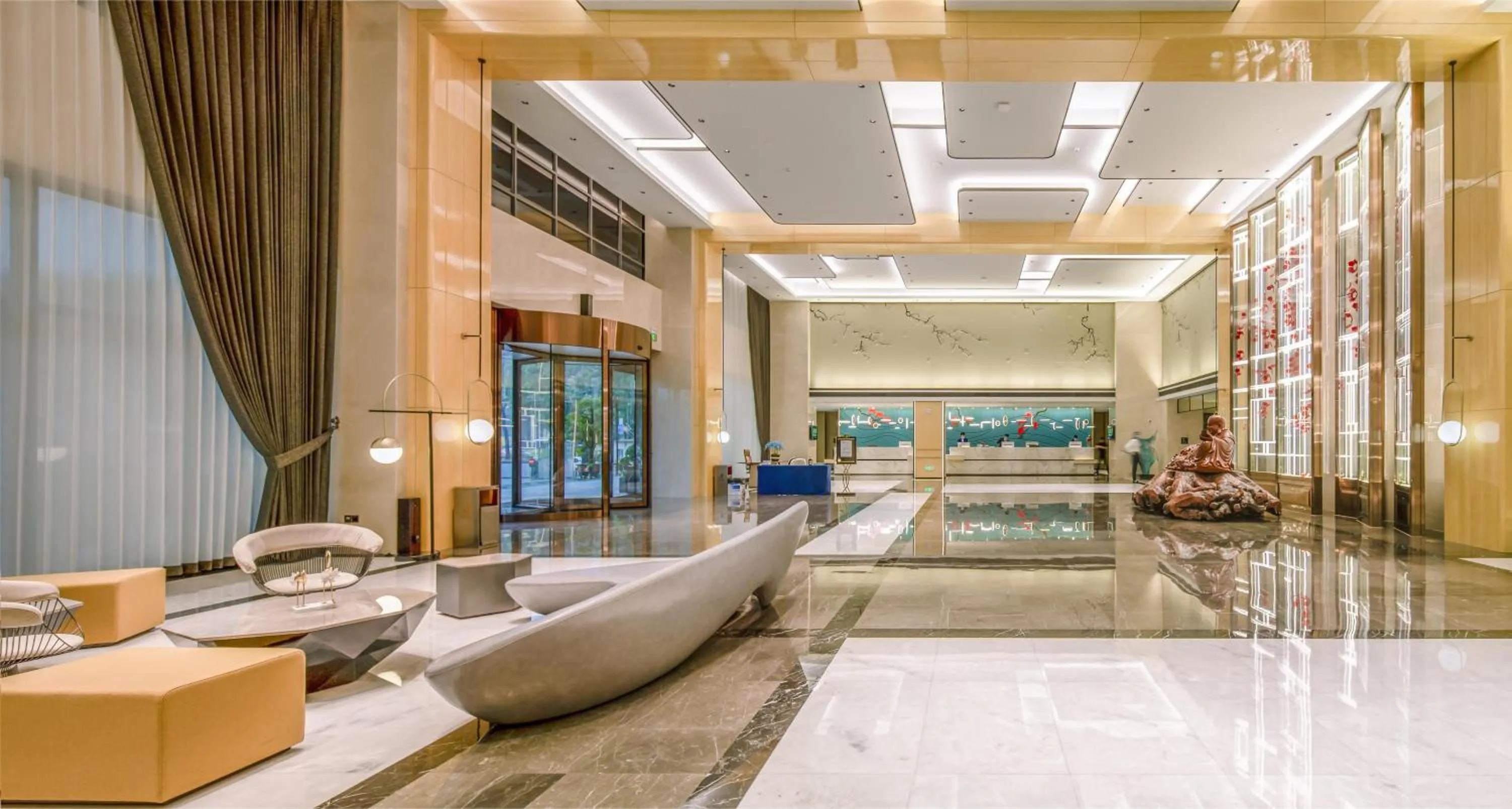 Lobby or reception in Guangzhou Southern Airlines Pearl Airport Hotel