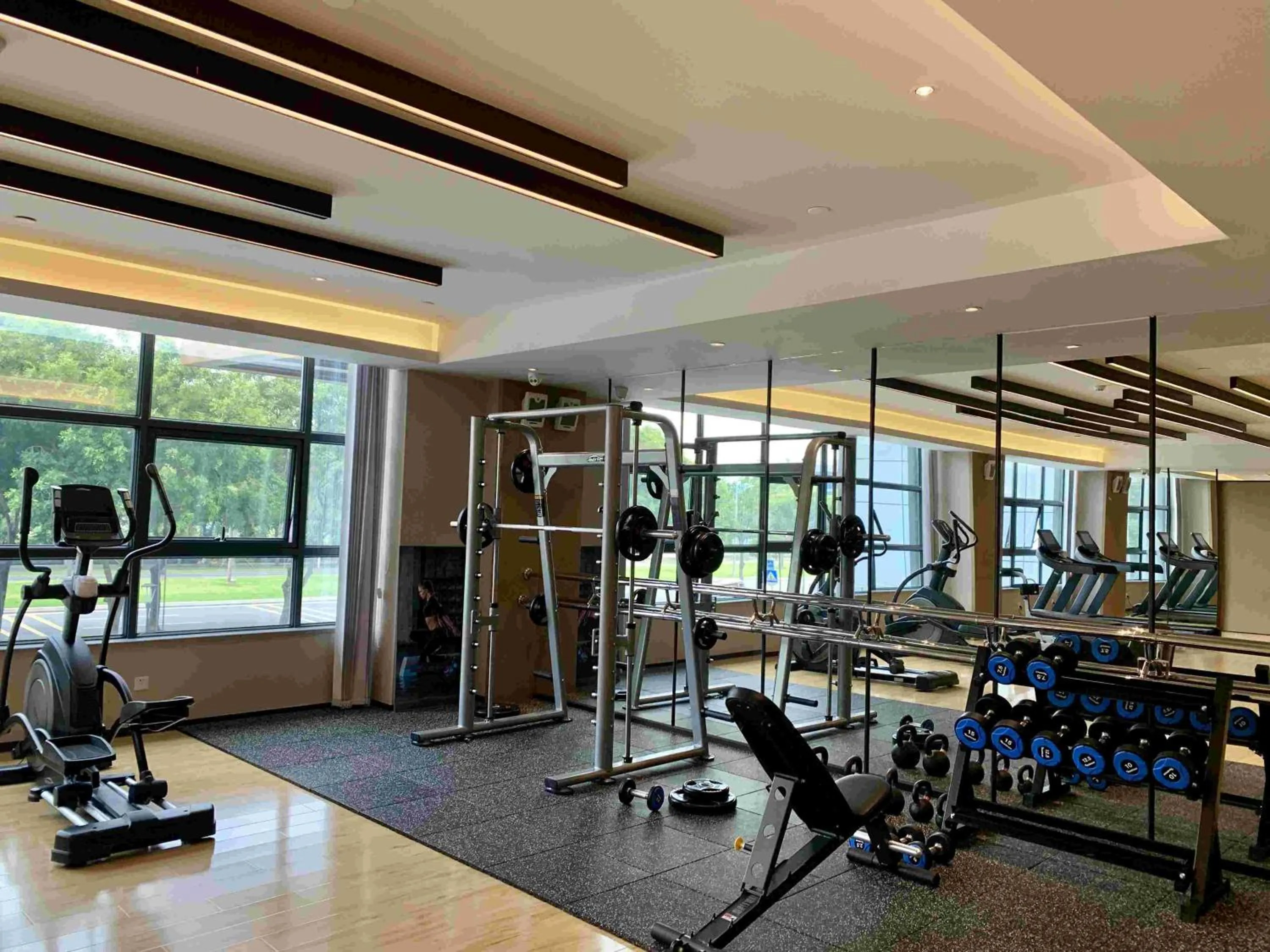 Fitness centre/facilities in Guangzhou Southern Airlines Pearl Airport Hotel