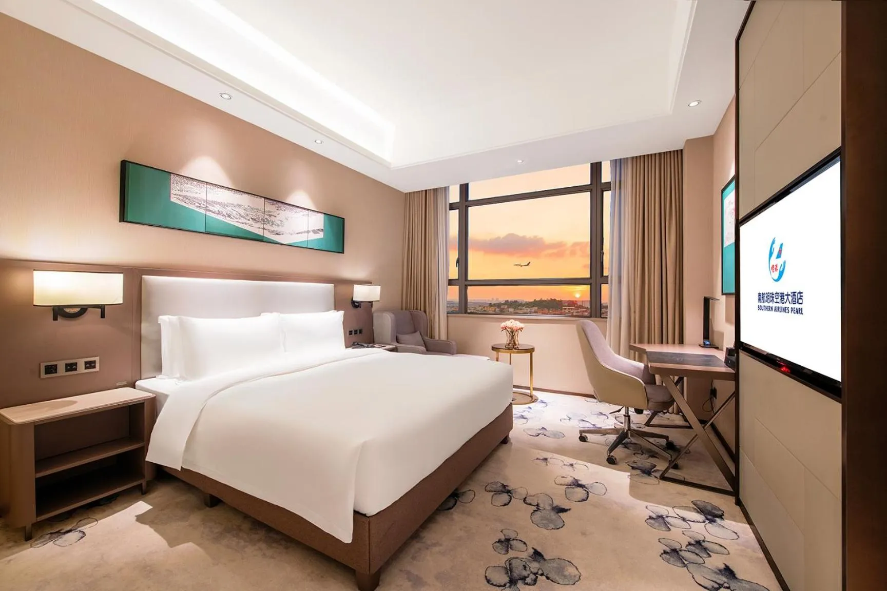 Bed in Guangzhou Southern Airlines Pearl Airport Hotel