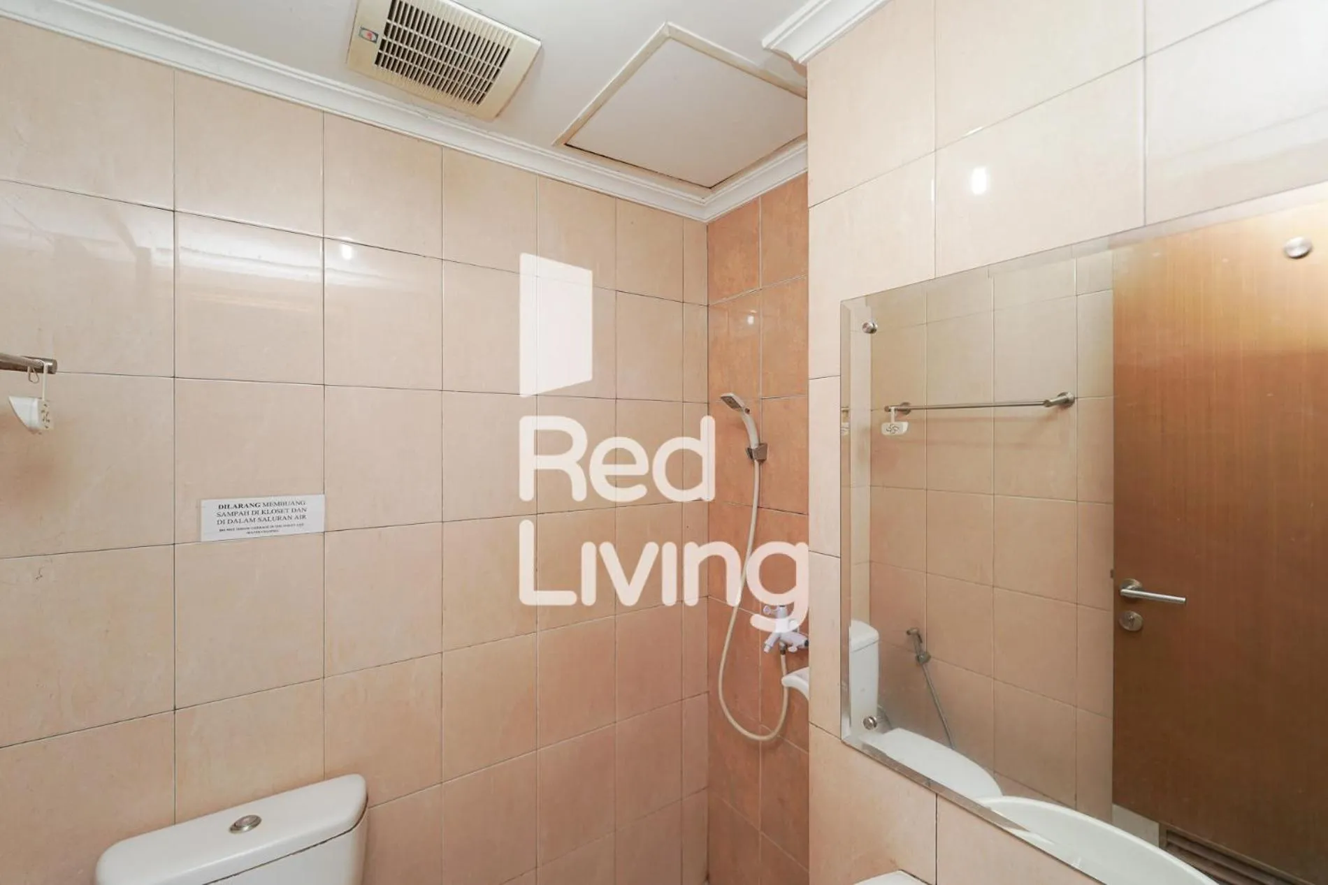 Bathroom in RedLiving Apartemen Margonda Residence 2 - Pridama Room
