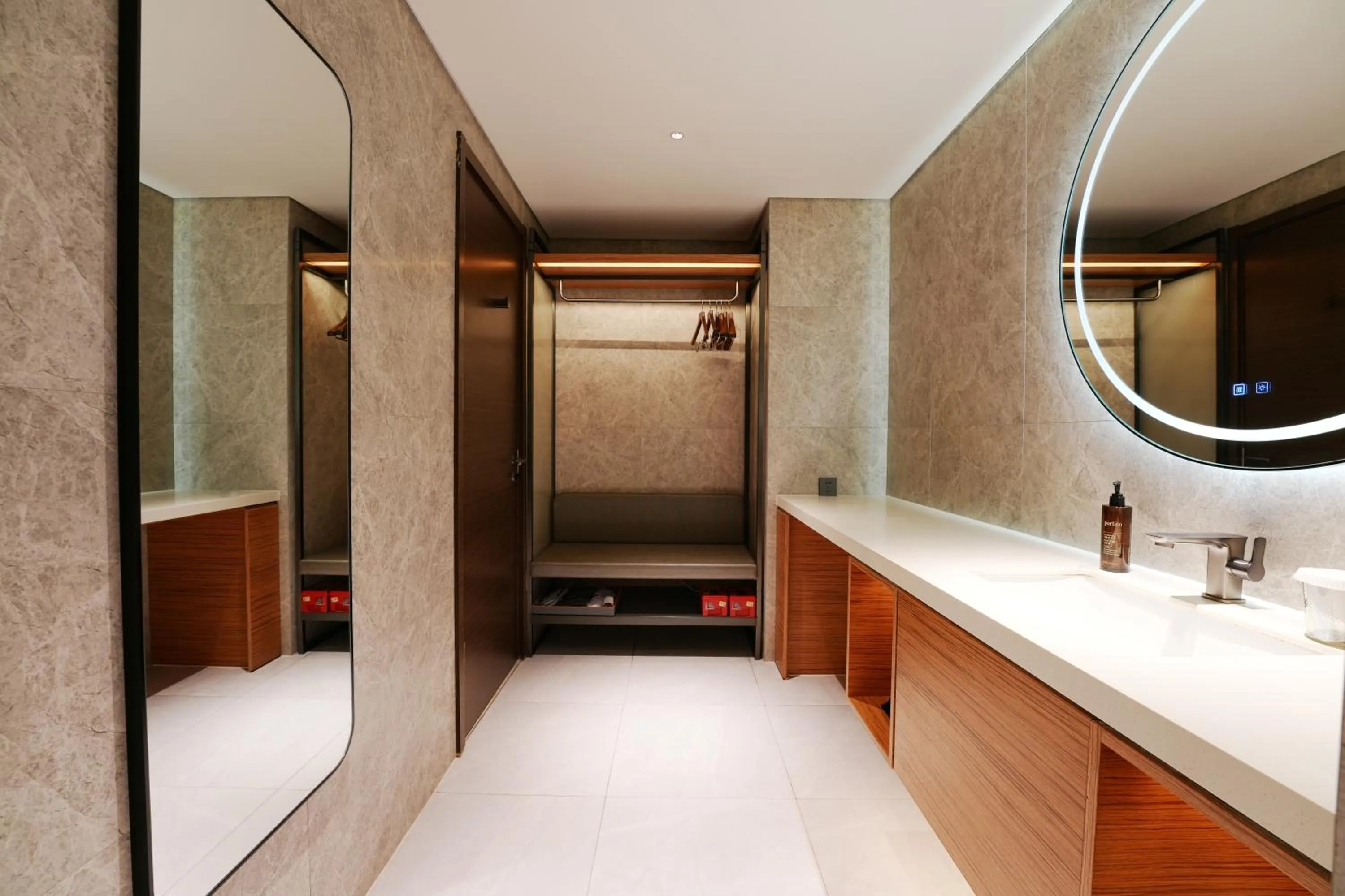 Toilet in UrCove by Hyatt Shanghai Lujiazui Expo Center