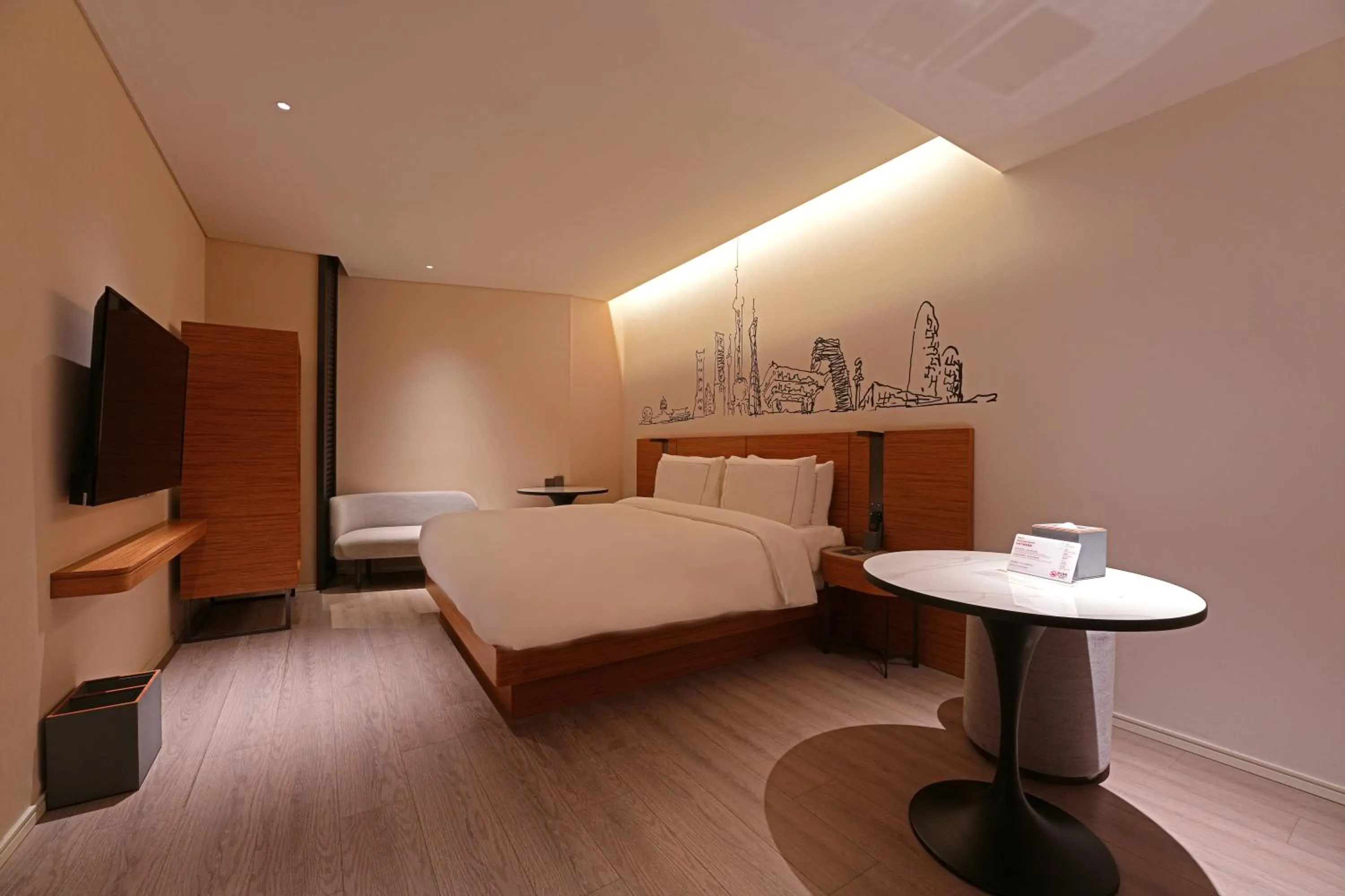 Bed in UrCove by Hyatt Shanghai Lujiazui Expo Center
