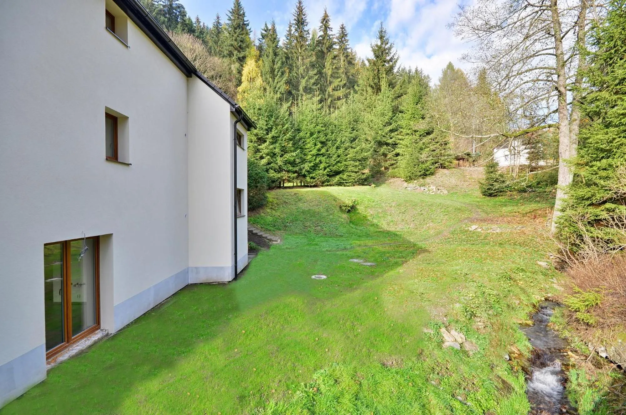 Property building in Rezidence GreenHill ⃰ ⃰ ⃰