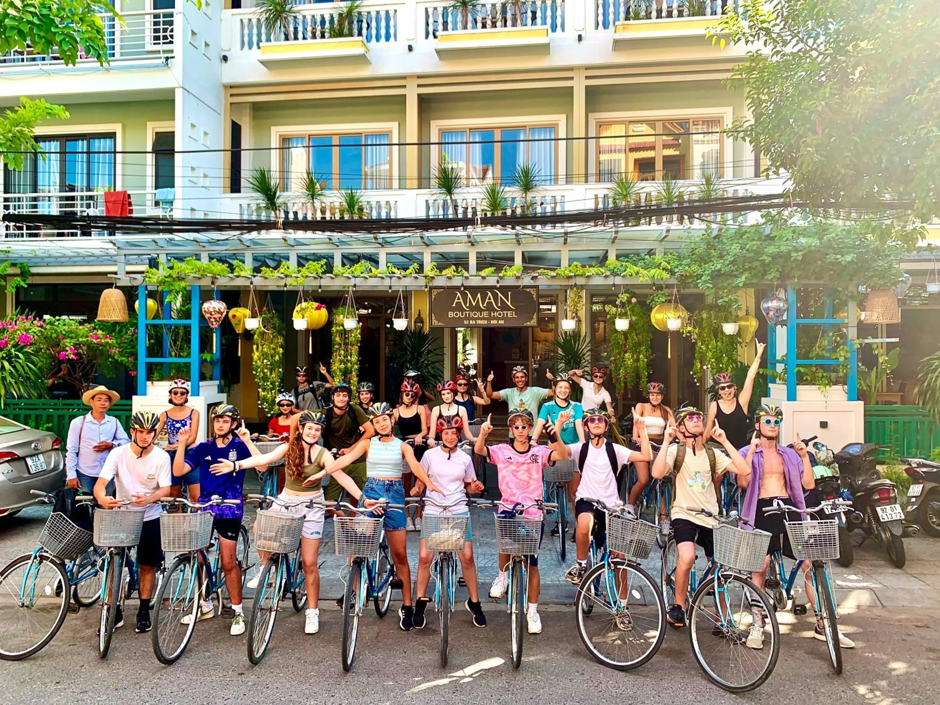 Cycling in DE VIVRE HOI AN - Aman Boutique Hotel