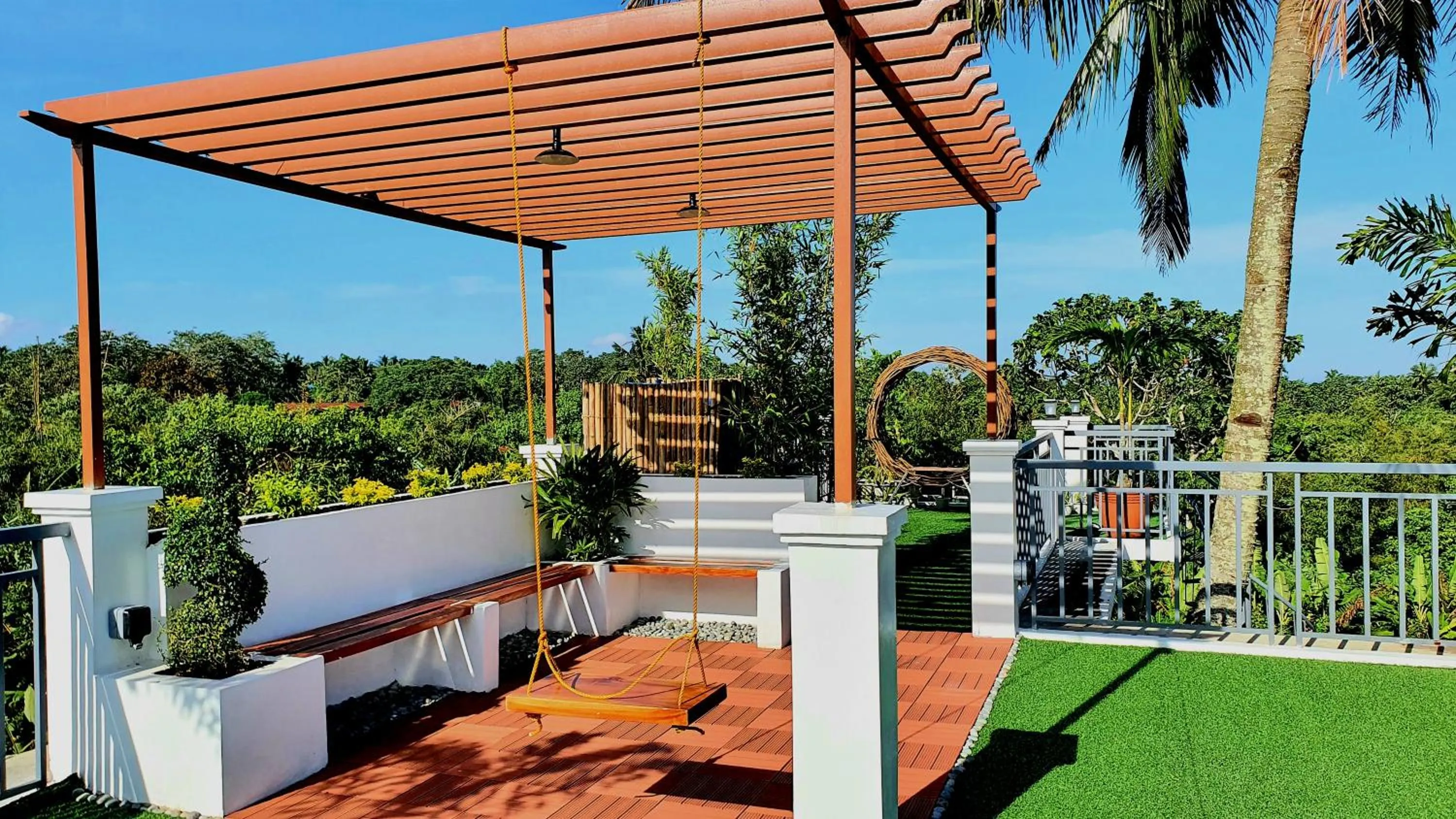 Garden in The Farm Shack by SMS Hospitality