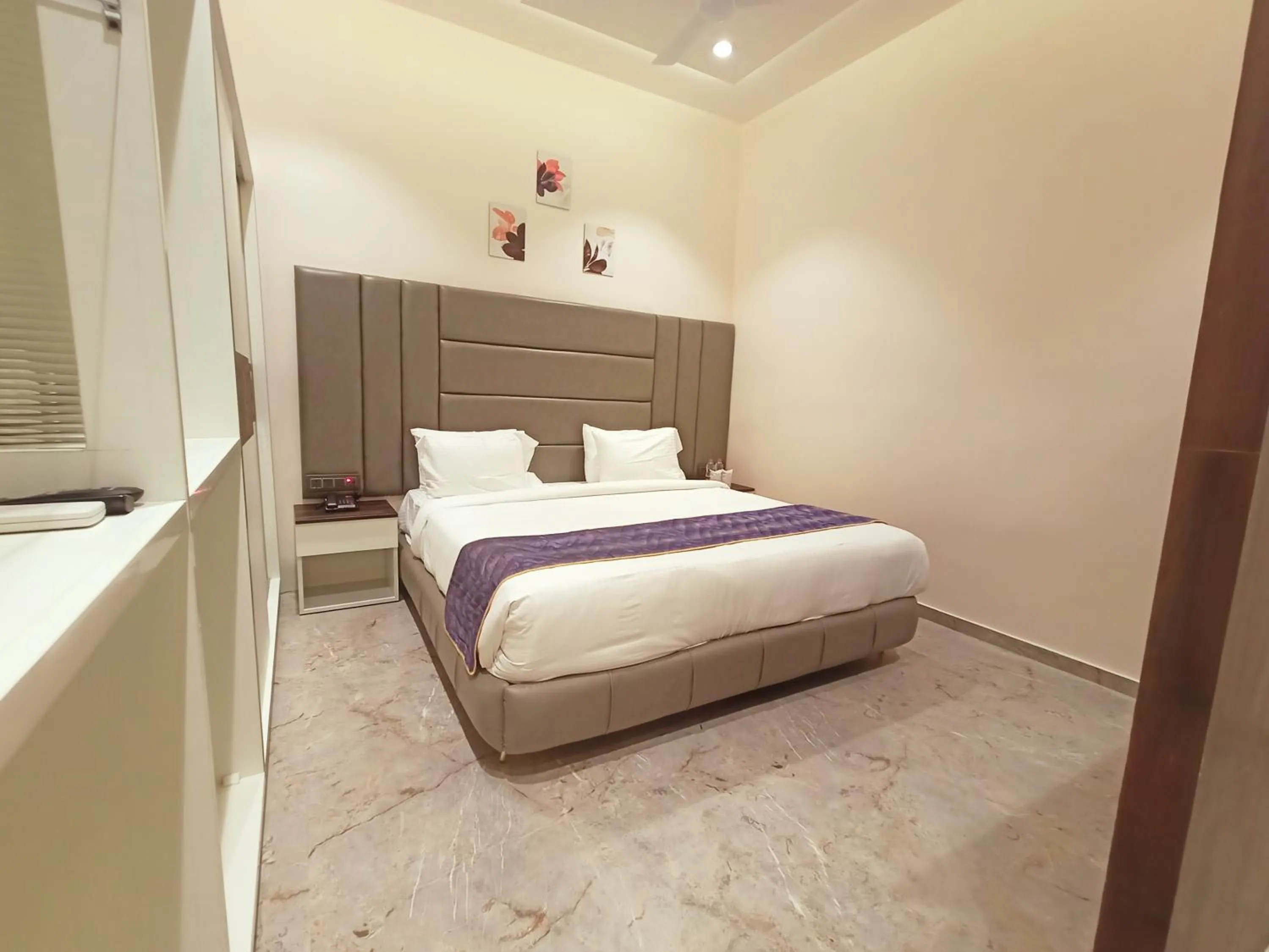 Radhamangal Colors Inn