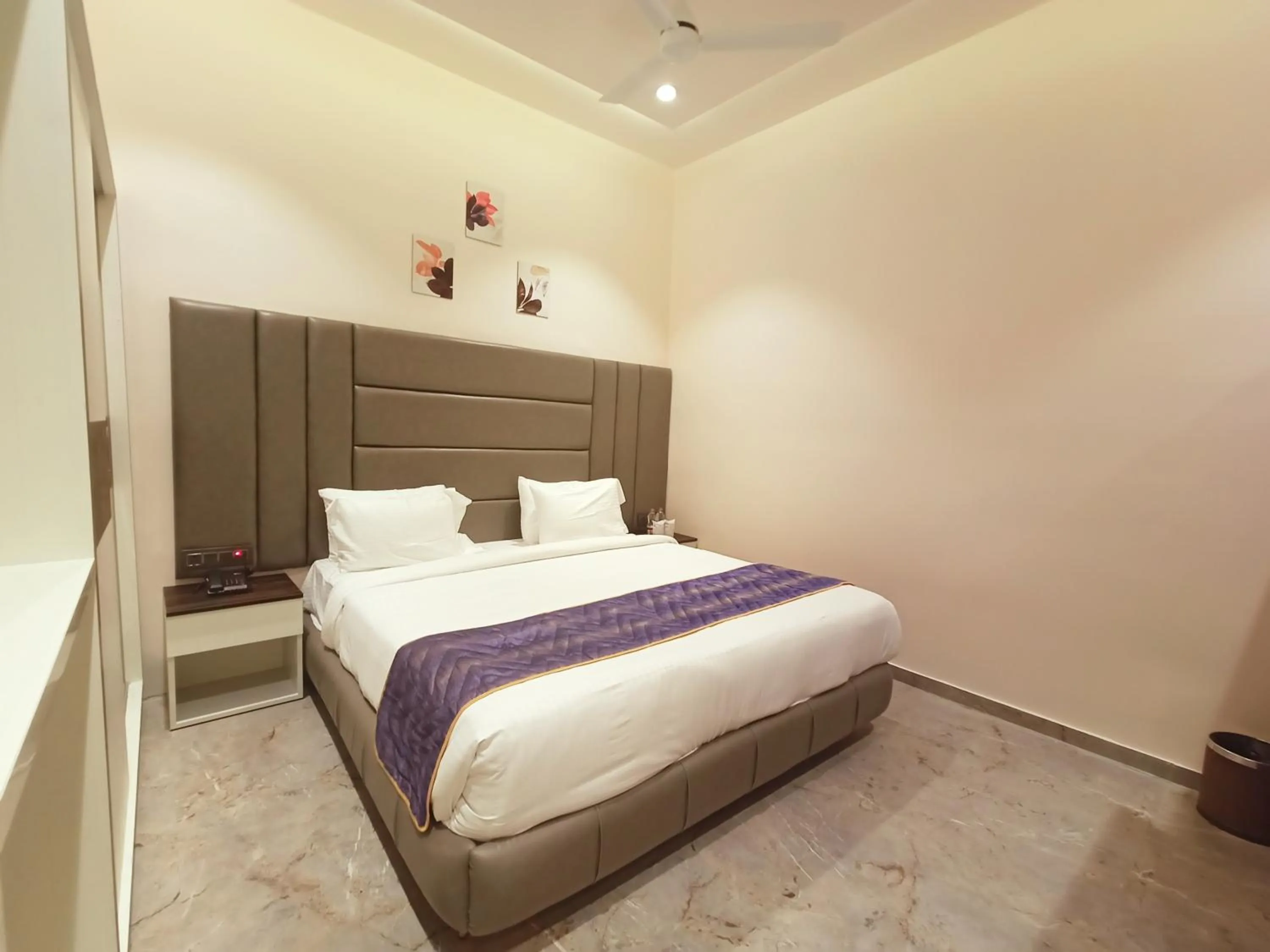 Radhamangal Colors Inn