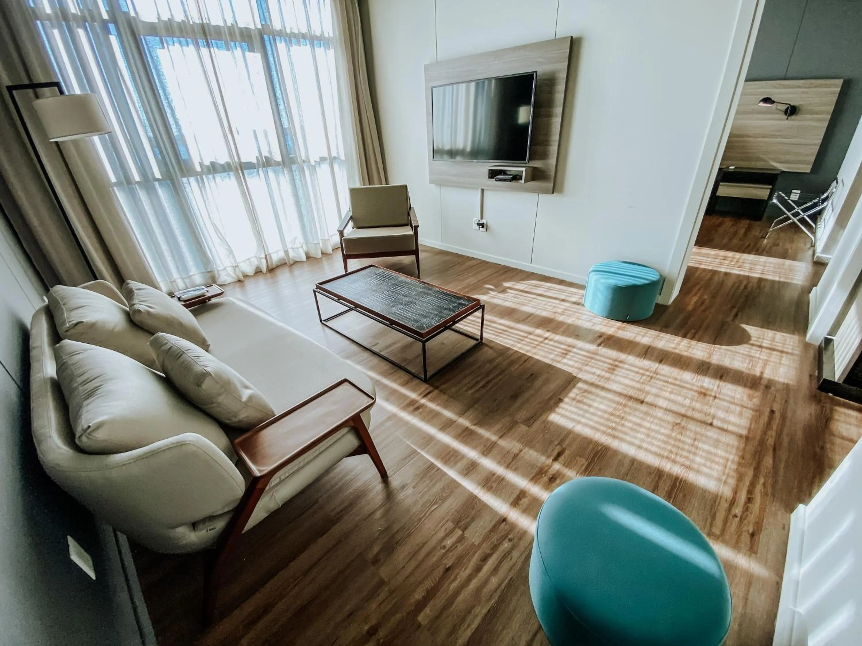 Communal lounge/ TV room in Midland Hotel & Resort All Inclusive