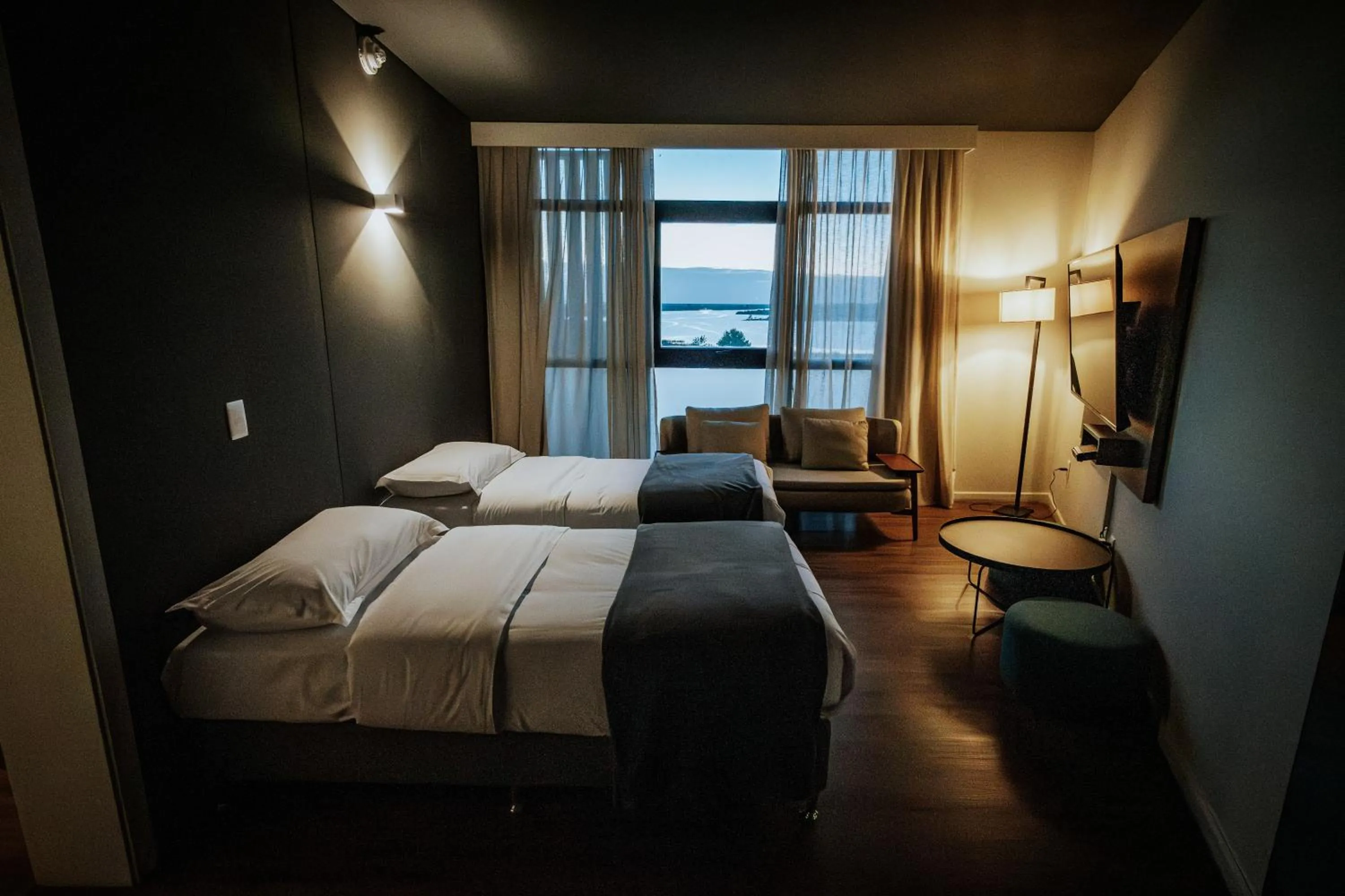 Bed in Midland Hotel & Resort All Inclusive