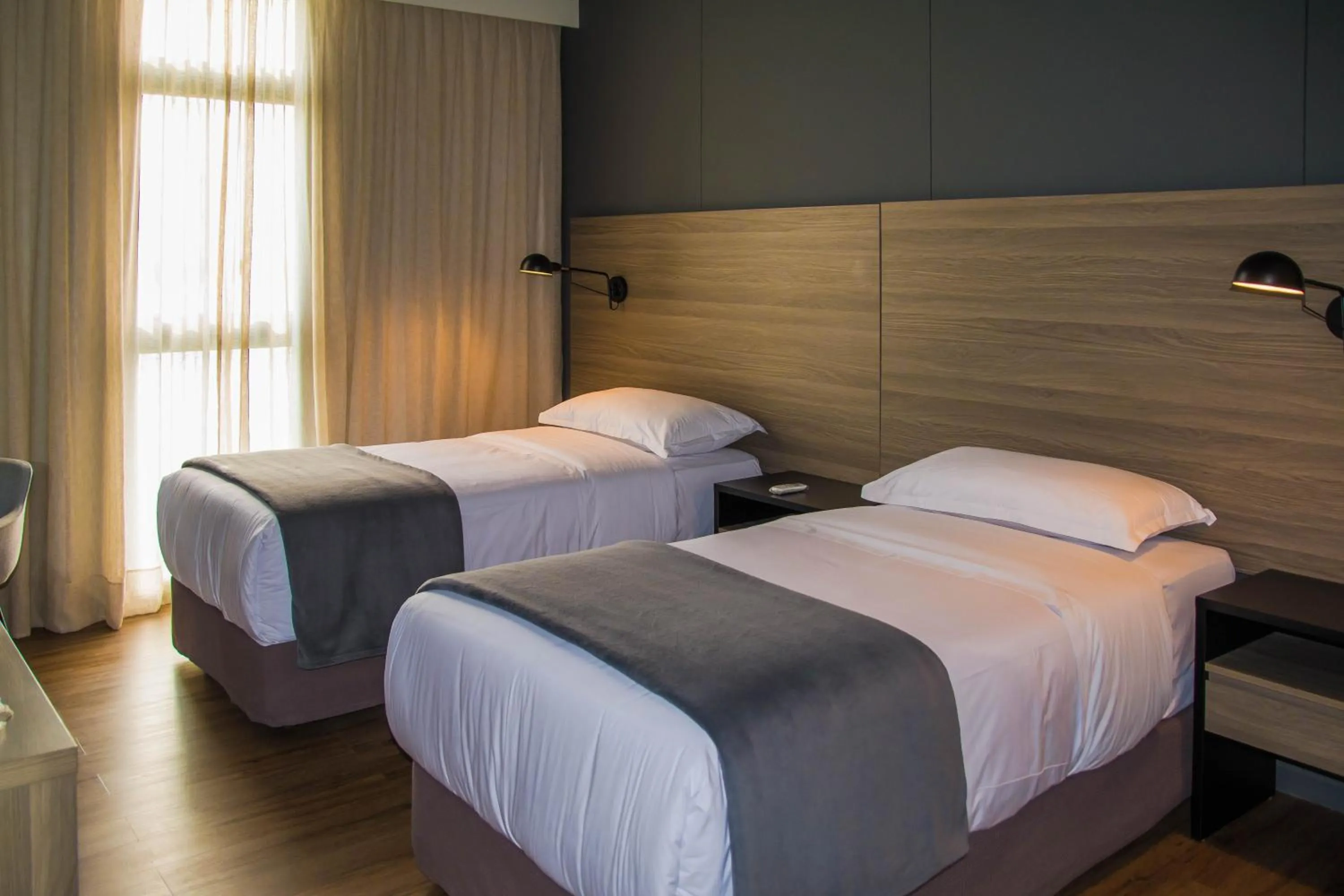 Bed in Midland Hotel & Resort All Inclusive