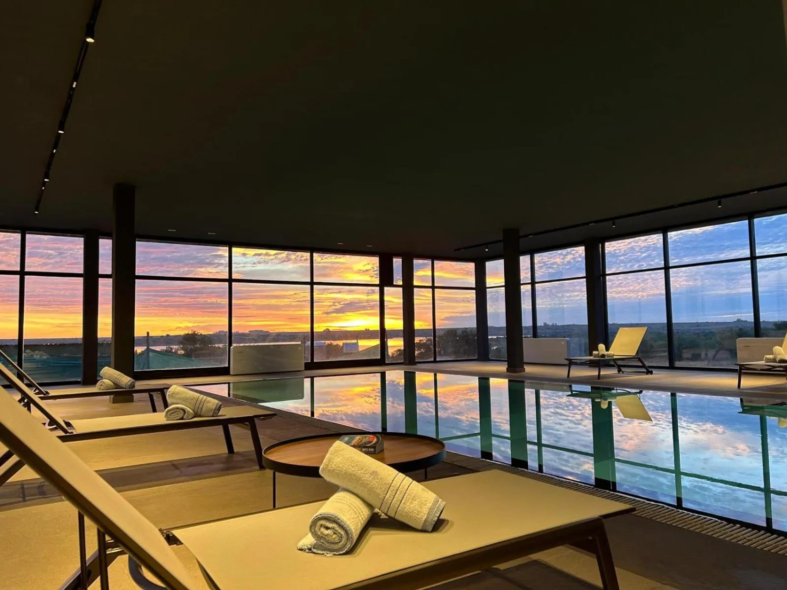 Pool view in Midland Hotel & Resort All Inclusive