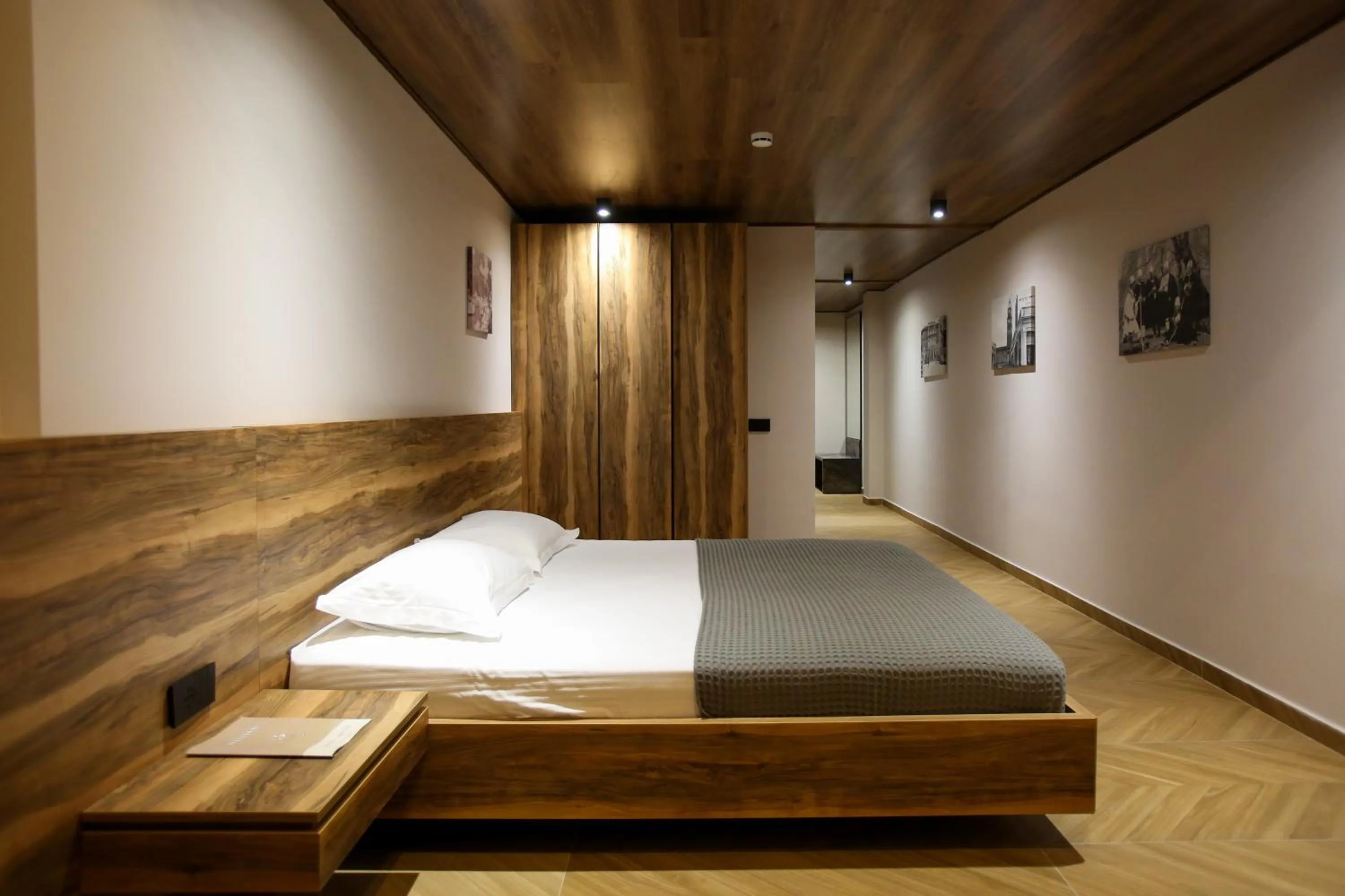 Bed in Belvedere Hotel & SPA