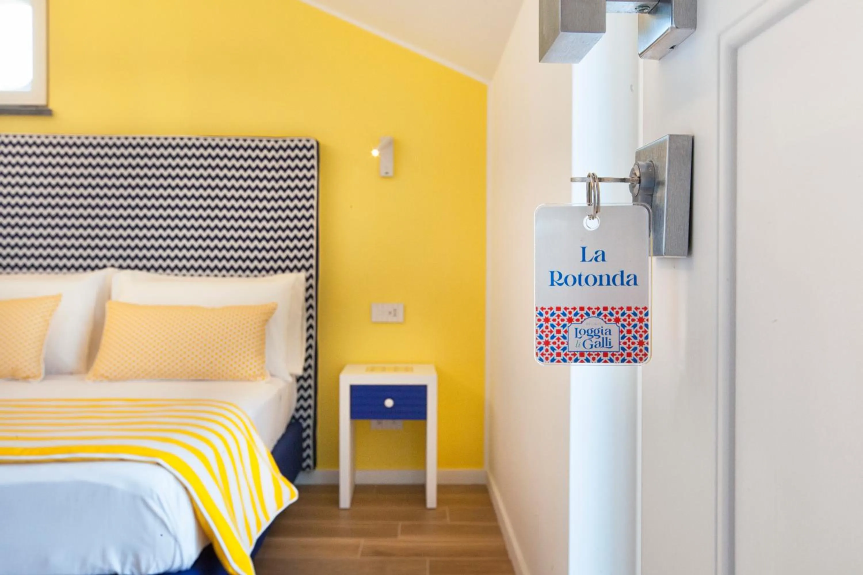 Bed in YourHome - Relais Loggia Li Galli