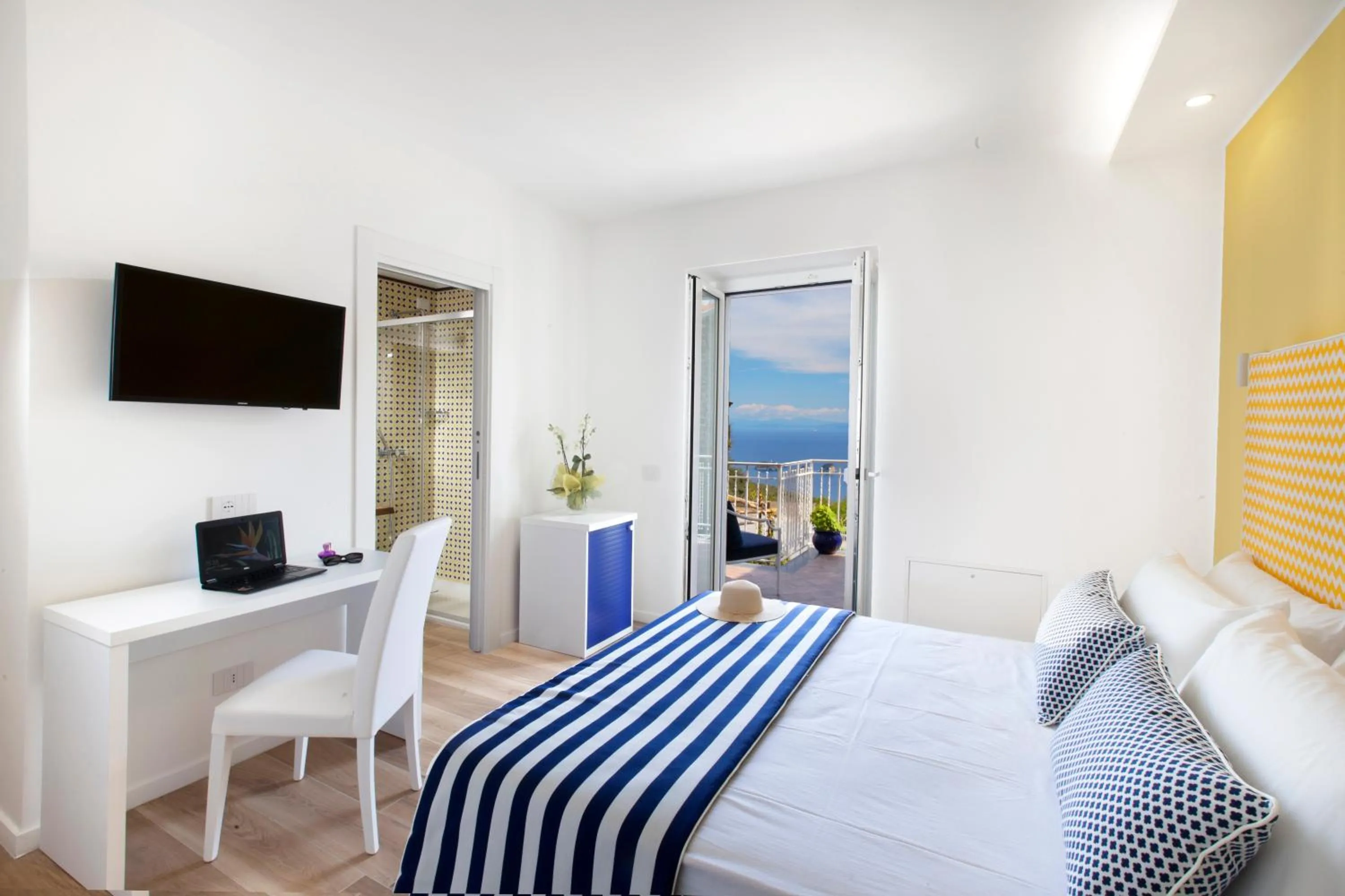 Bed in YourHome - Relais Loggia Li Galli