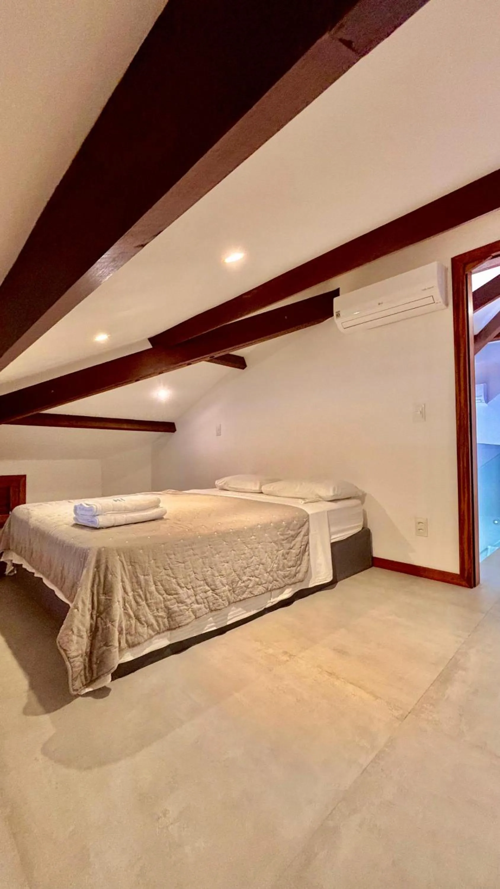 Bed in Dream Beach Cumbuco Superior Oceanfront Apartments