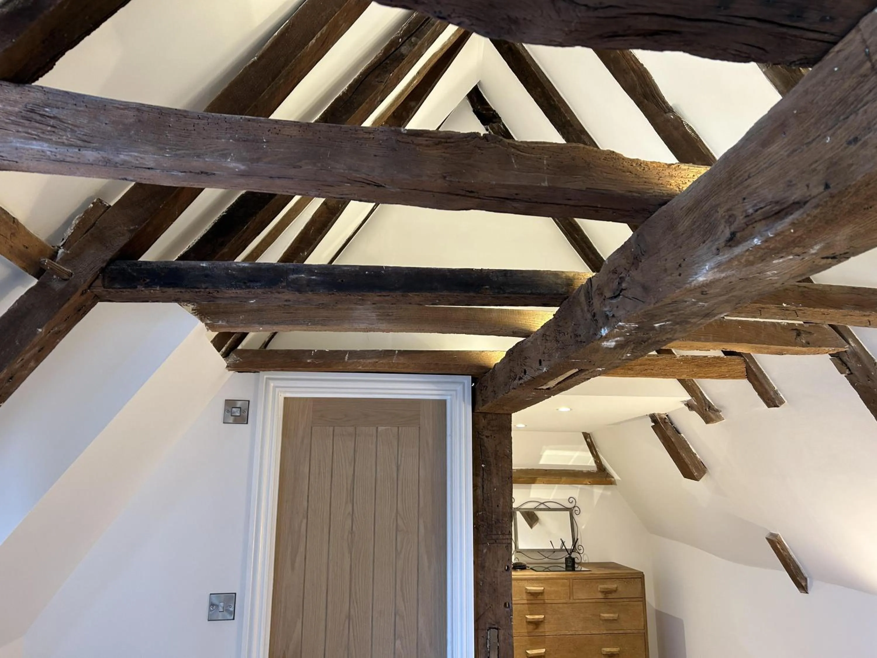 Property building in 3 Bed Cottage - Sleeps 6 - Pets - Parking - Wifi