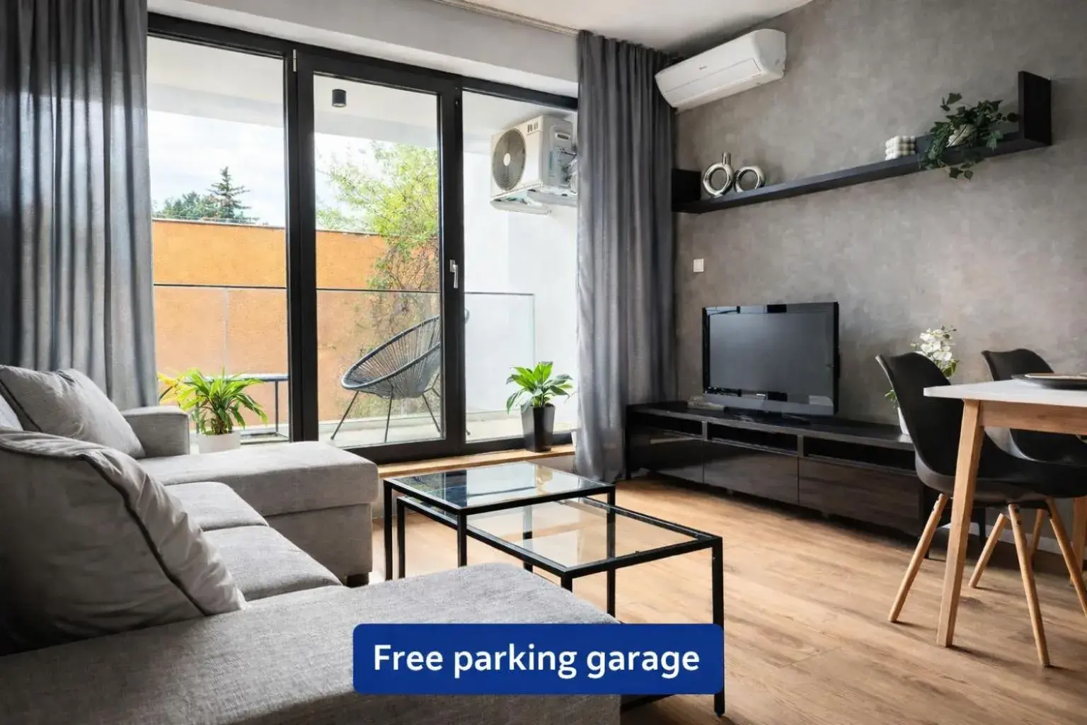 Apartmán Kmeťova so súkromným parkovaním zdarma, 5 min pešo do centra Apartmán Kmeťova so súkromným parkovaním zdarma, 5 min pešo do centra
