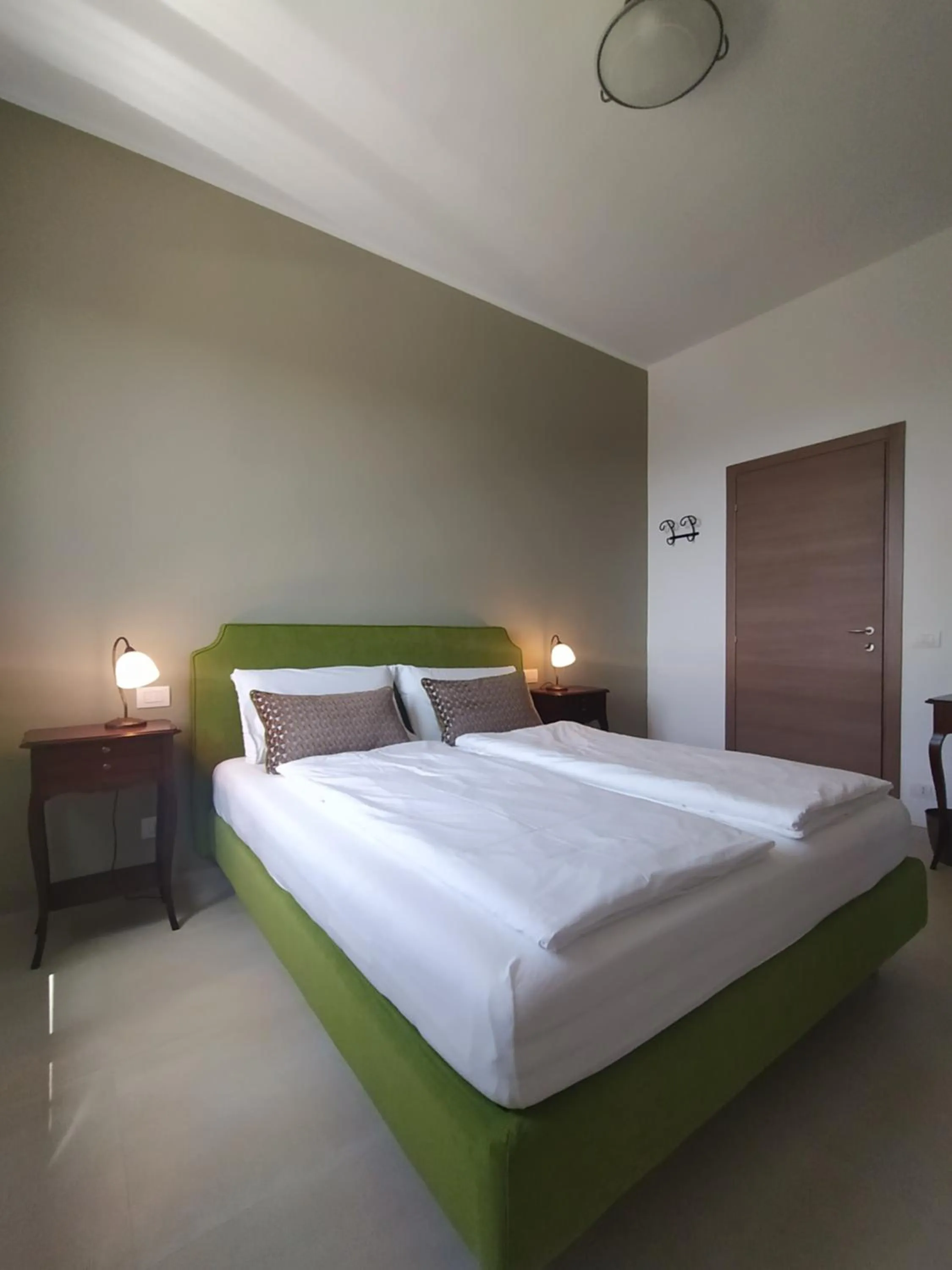 Bedroom, Bed in Agriturismo La Collina degli Olivi