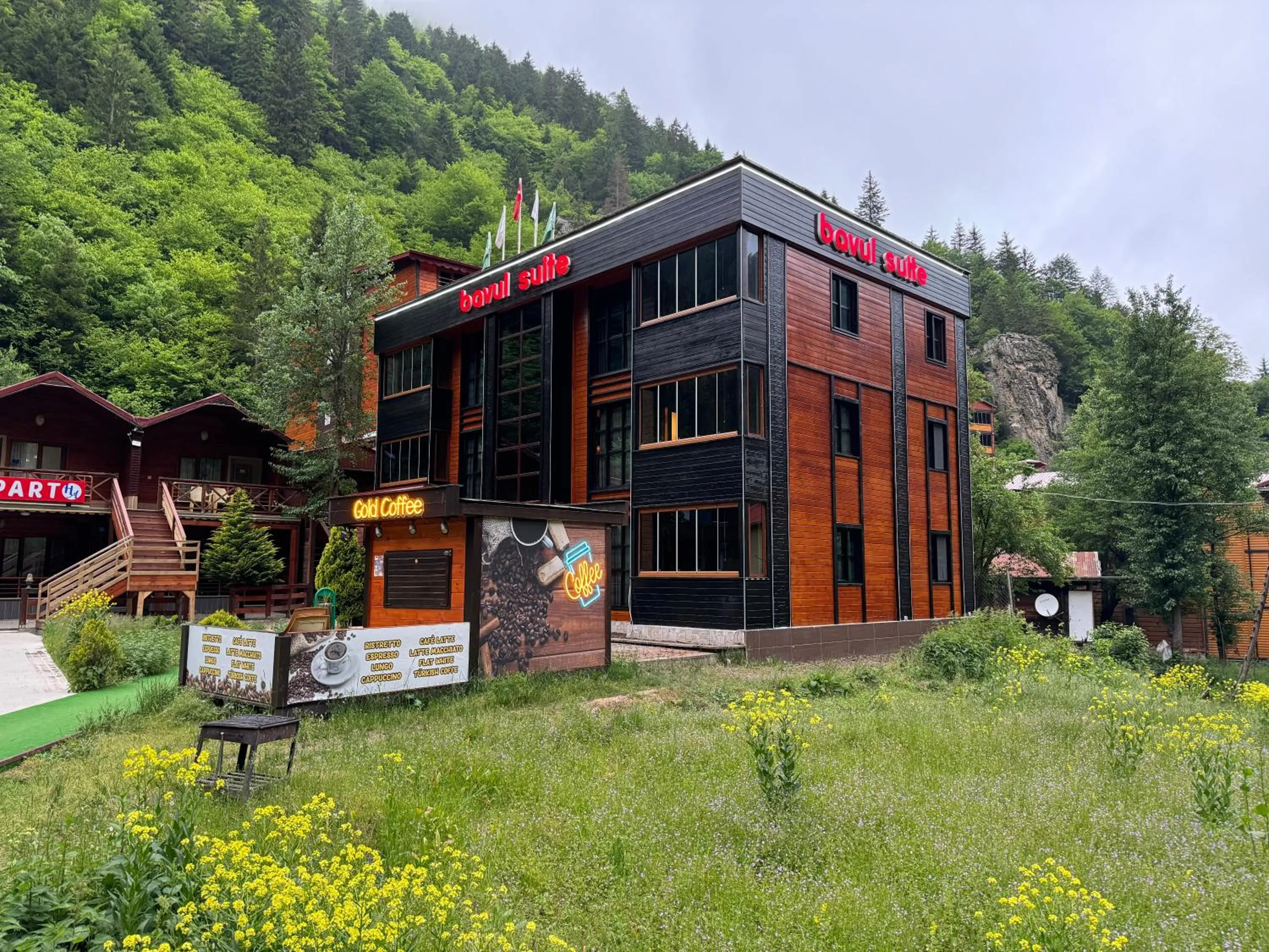 Property building in Bavul Suite Hotel