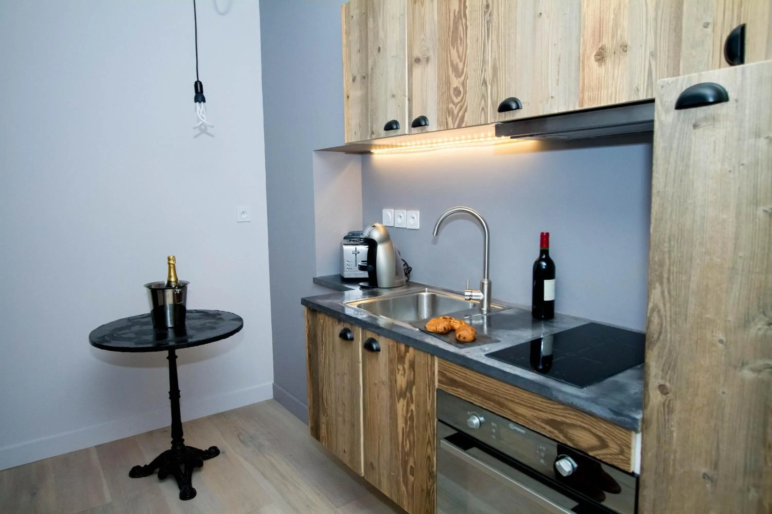 Coffee/tea facilities in Love Loft