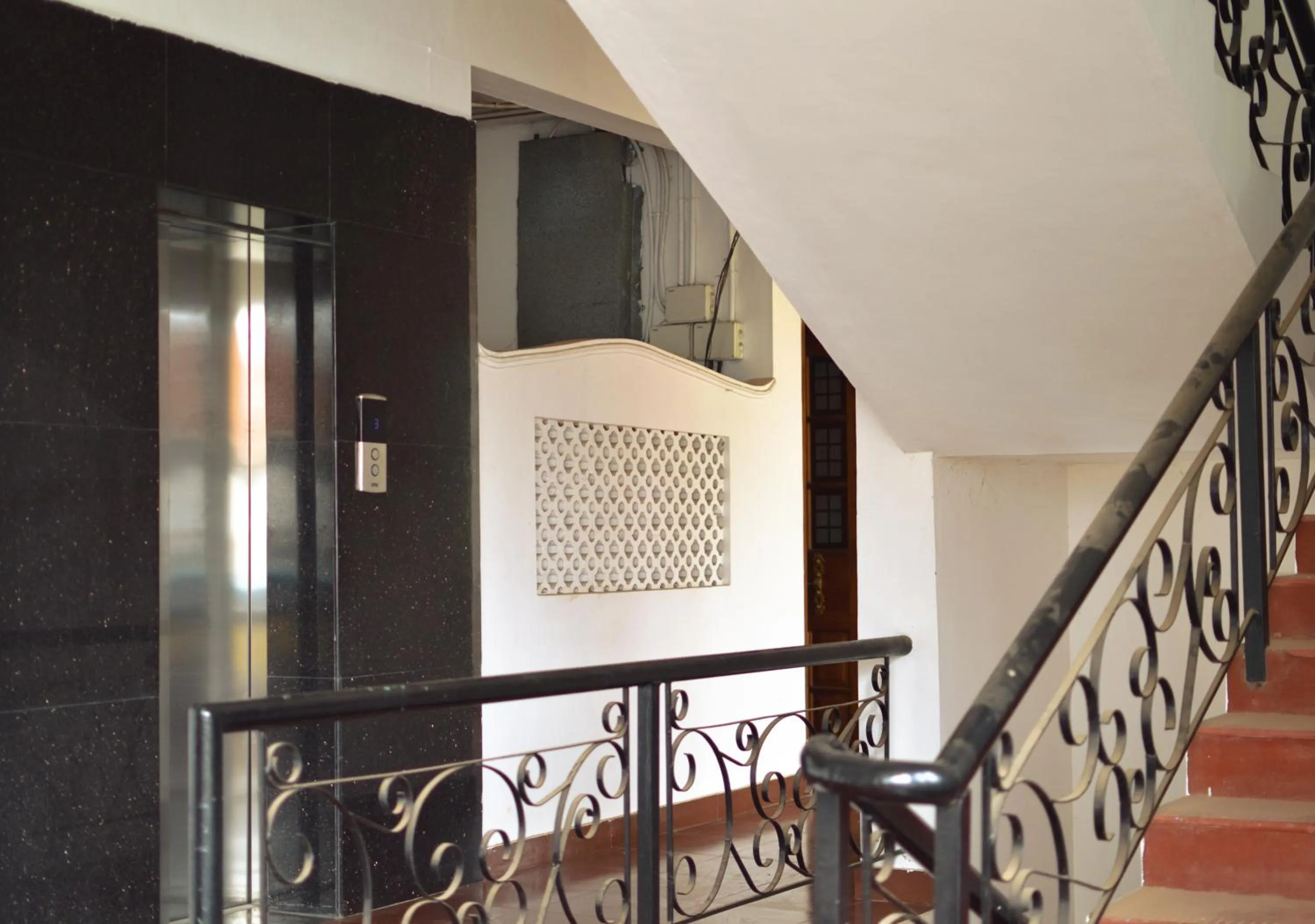 Facade/entrance in Santa Maria Hostel, Fort Kochi