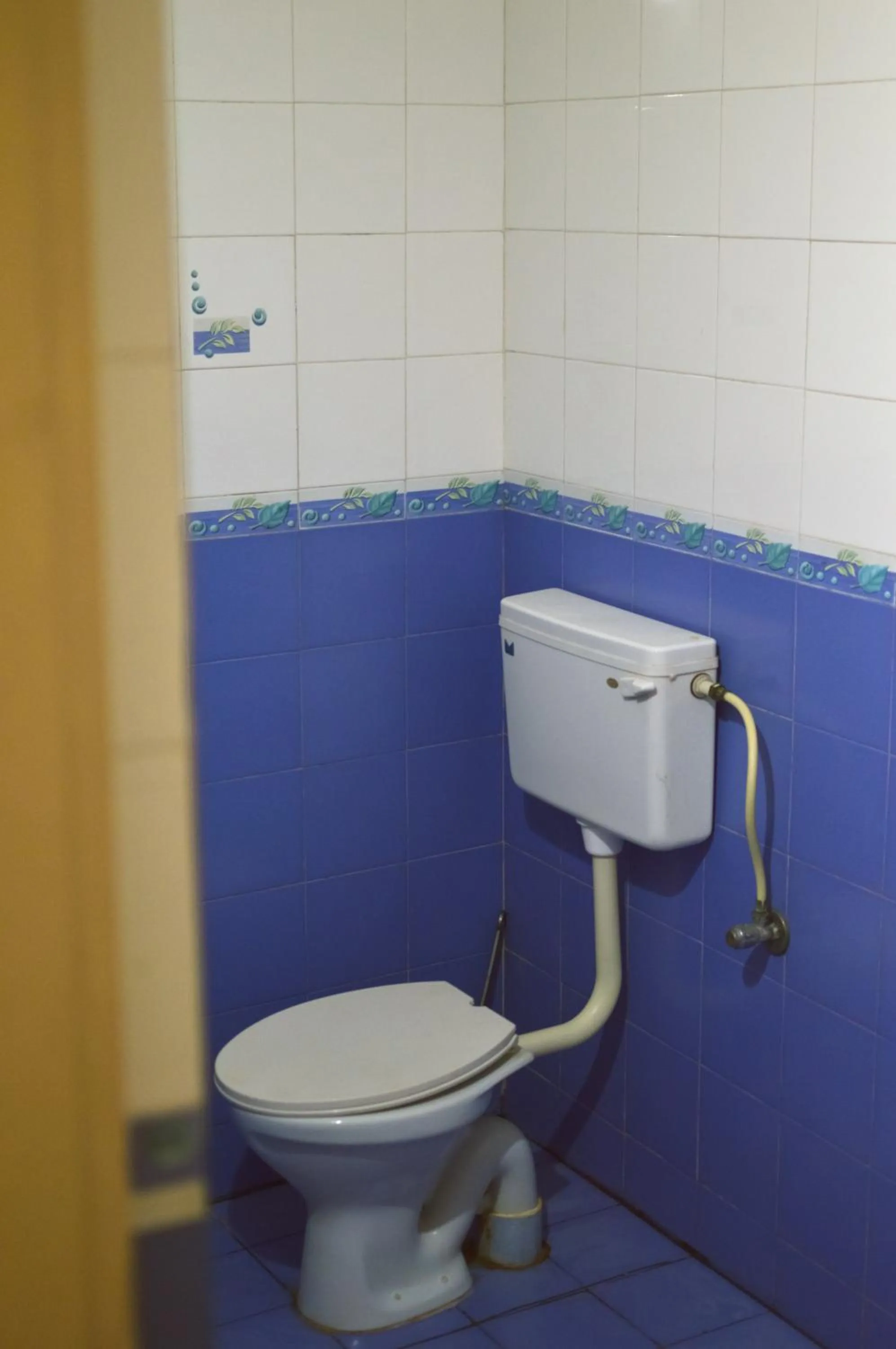 Toilet in Santa Maria Hostel, Fort Kochi