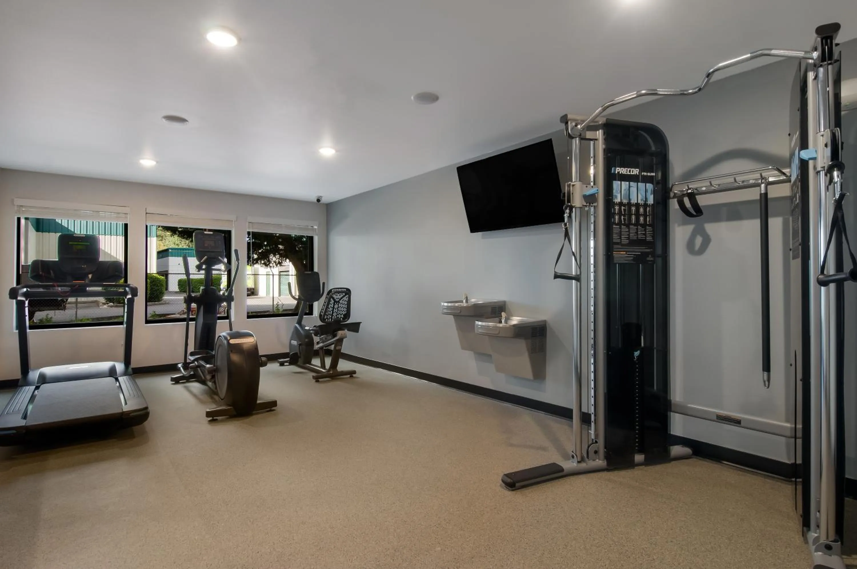 Fitness centre/facilities in WoodSpring Suites Olympia - Lacey