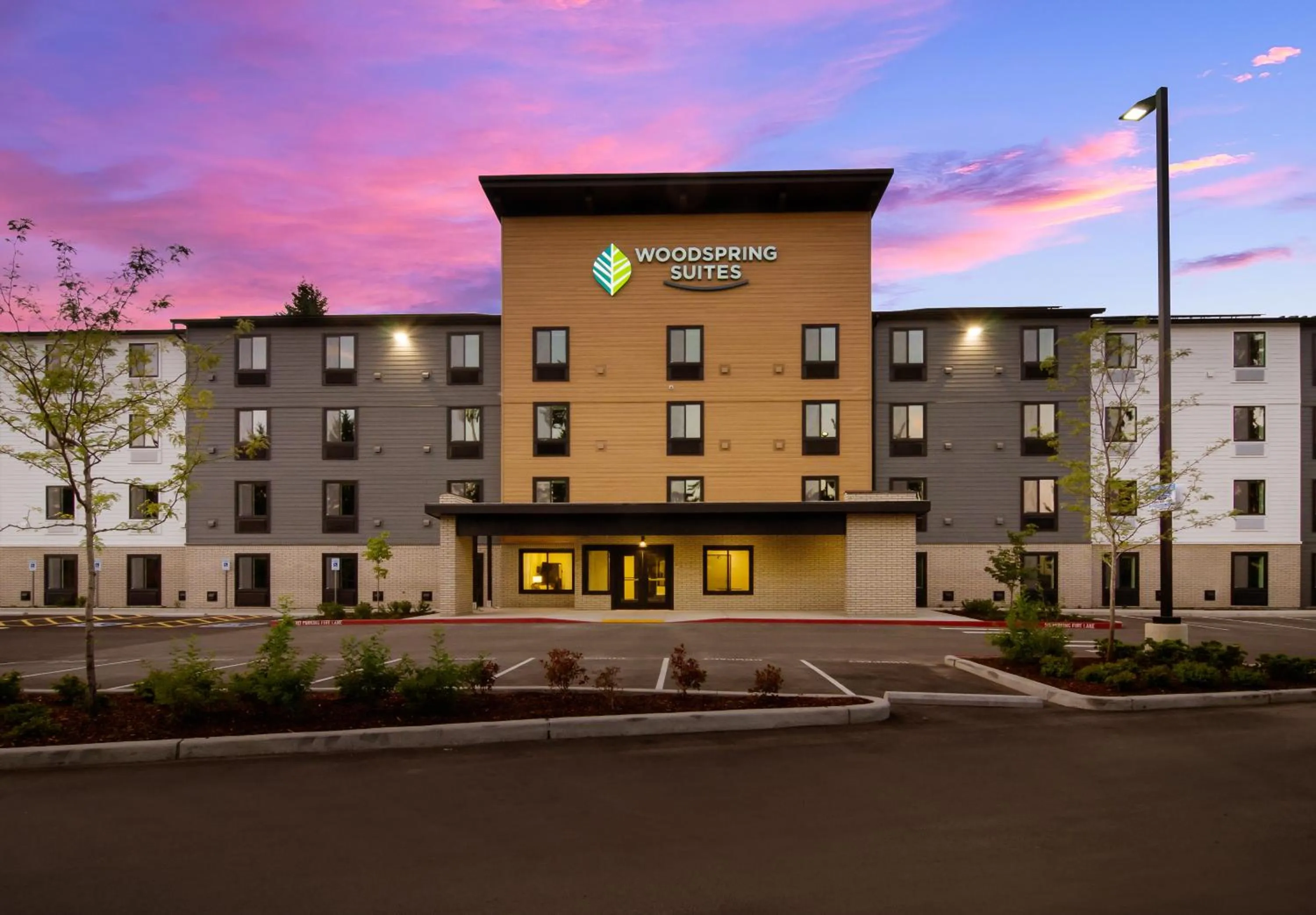Property building in WoodSpring Suites Olympia - Lacey