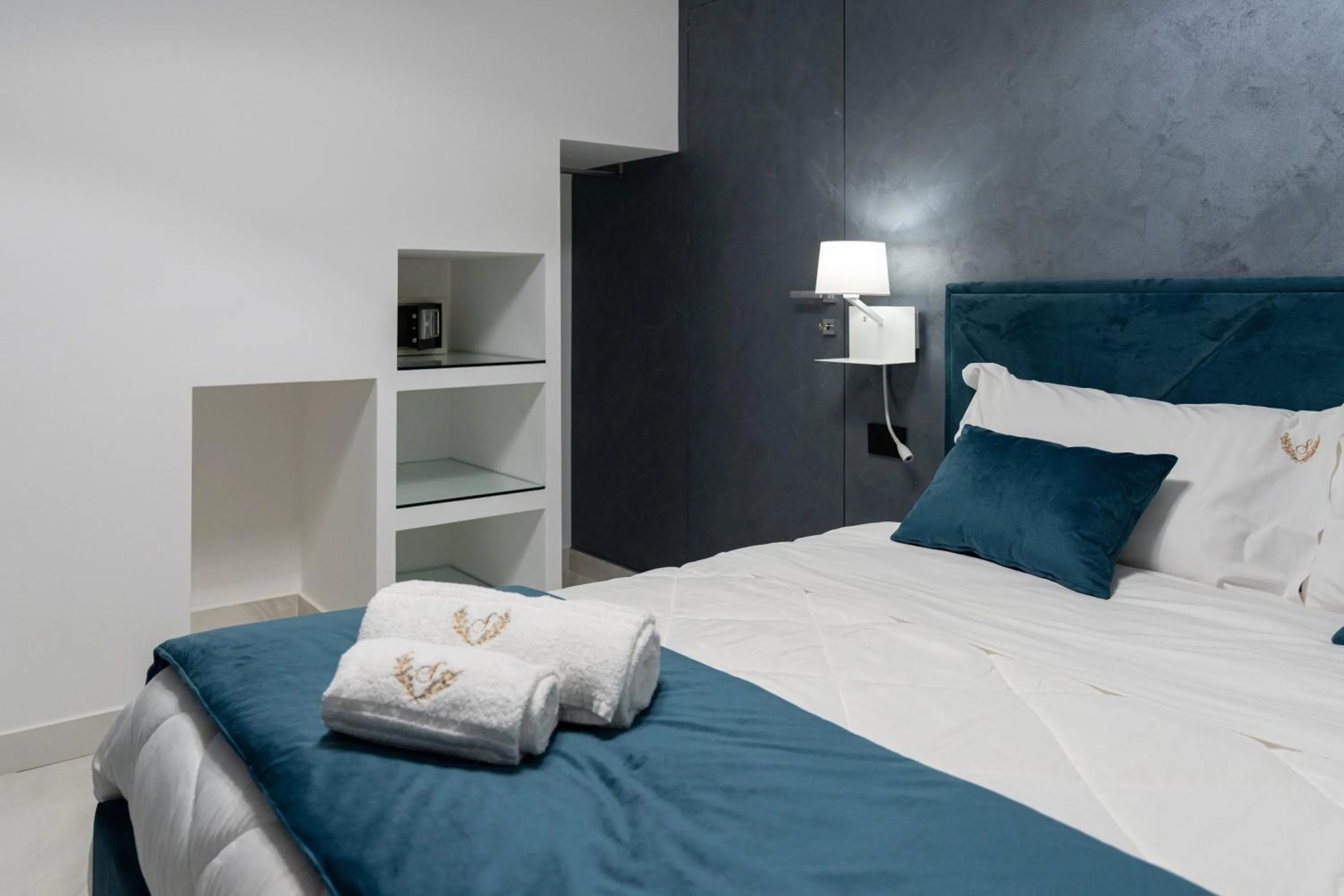 Bed in Sofi' Center Rooms