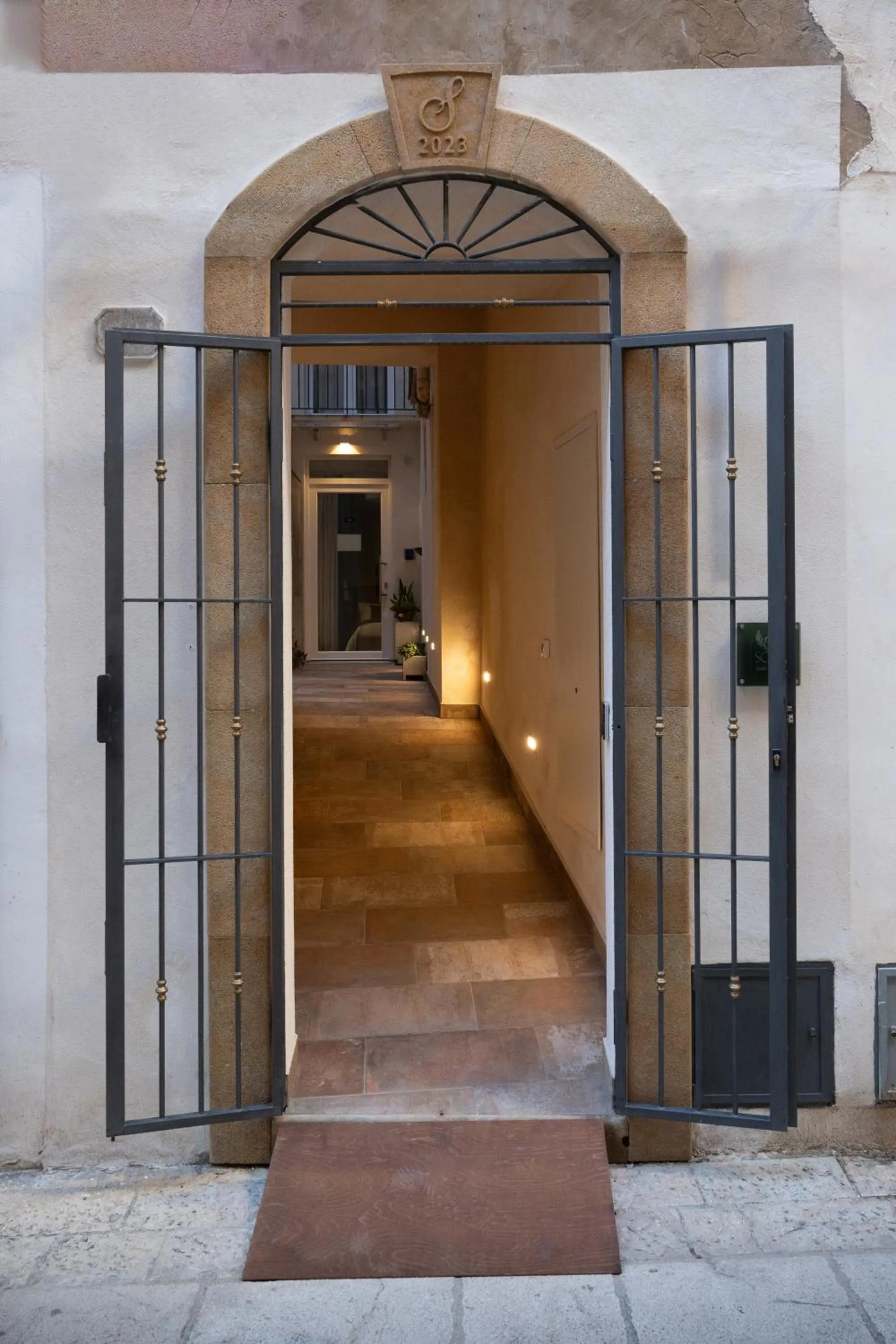 Facade/entrance in Sofi' Center Rooms