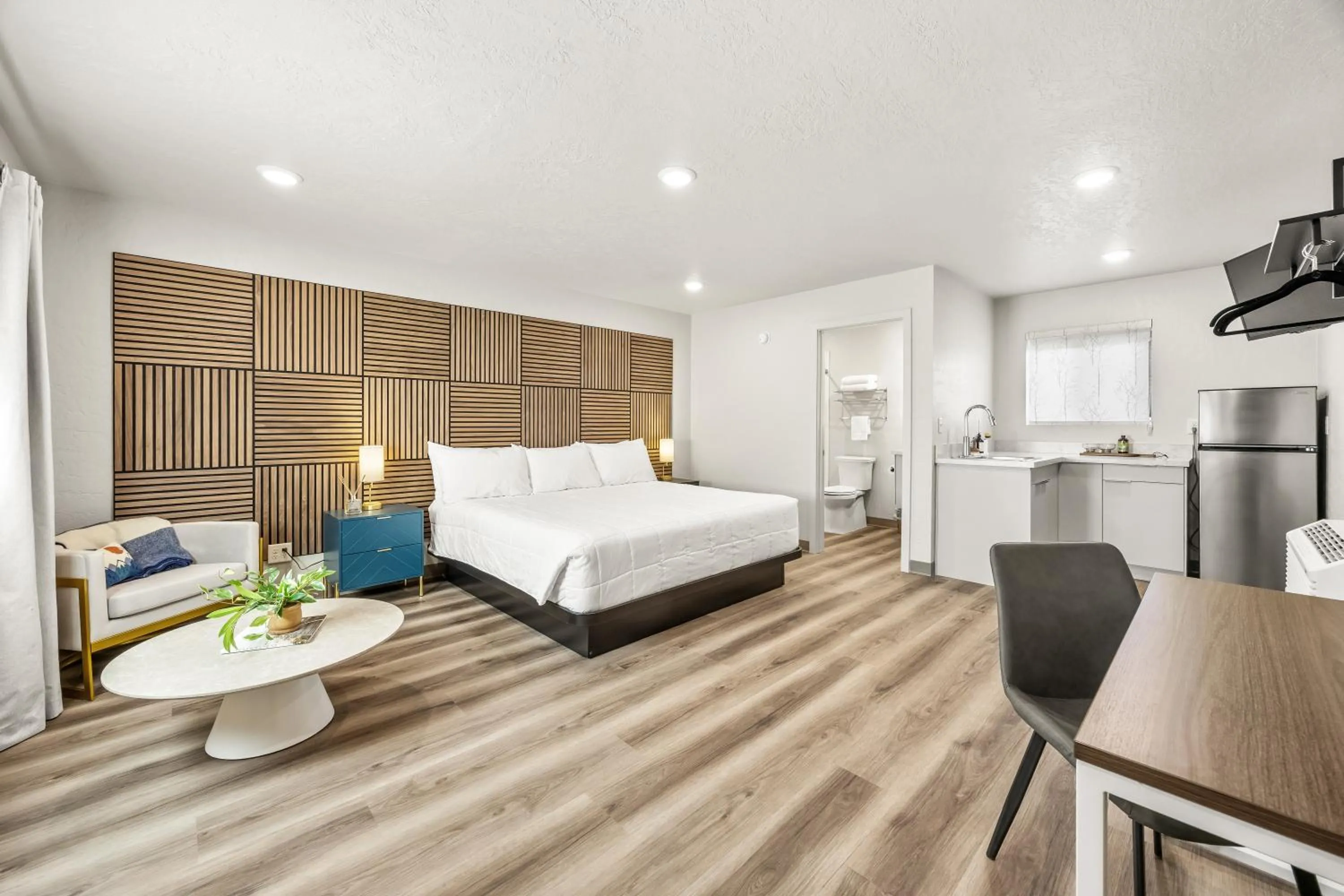 Bed in City Center Motel