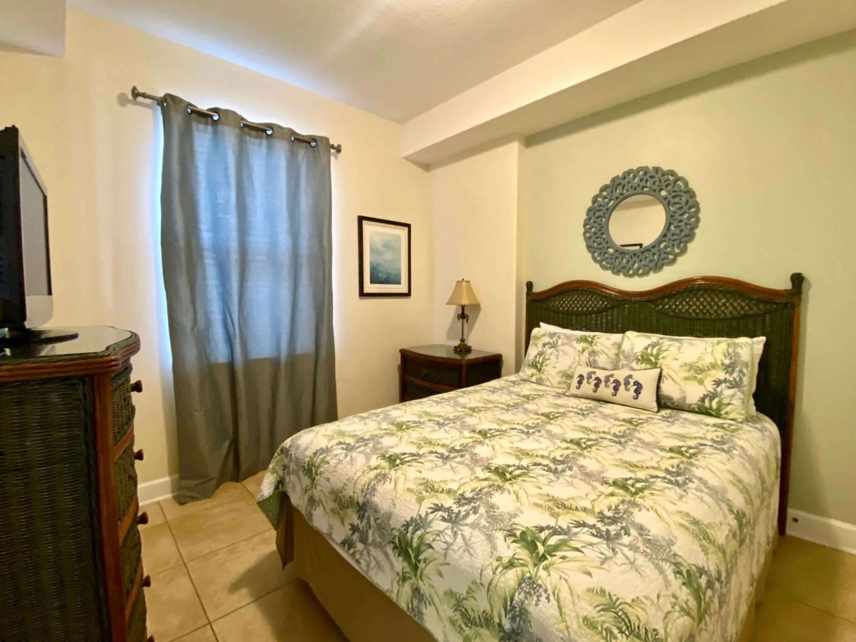 Bed in Island Royale P403 by ALBVR - Beautiful Beachfront Penthouse Level Condo!