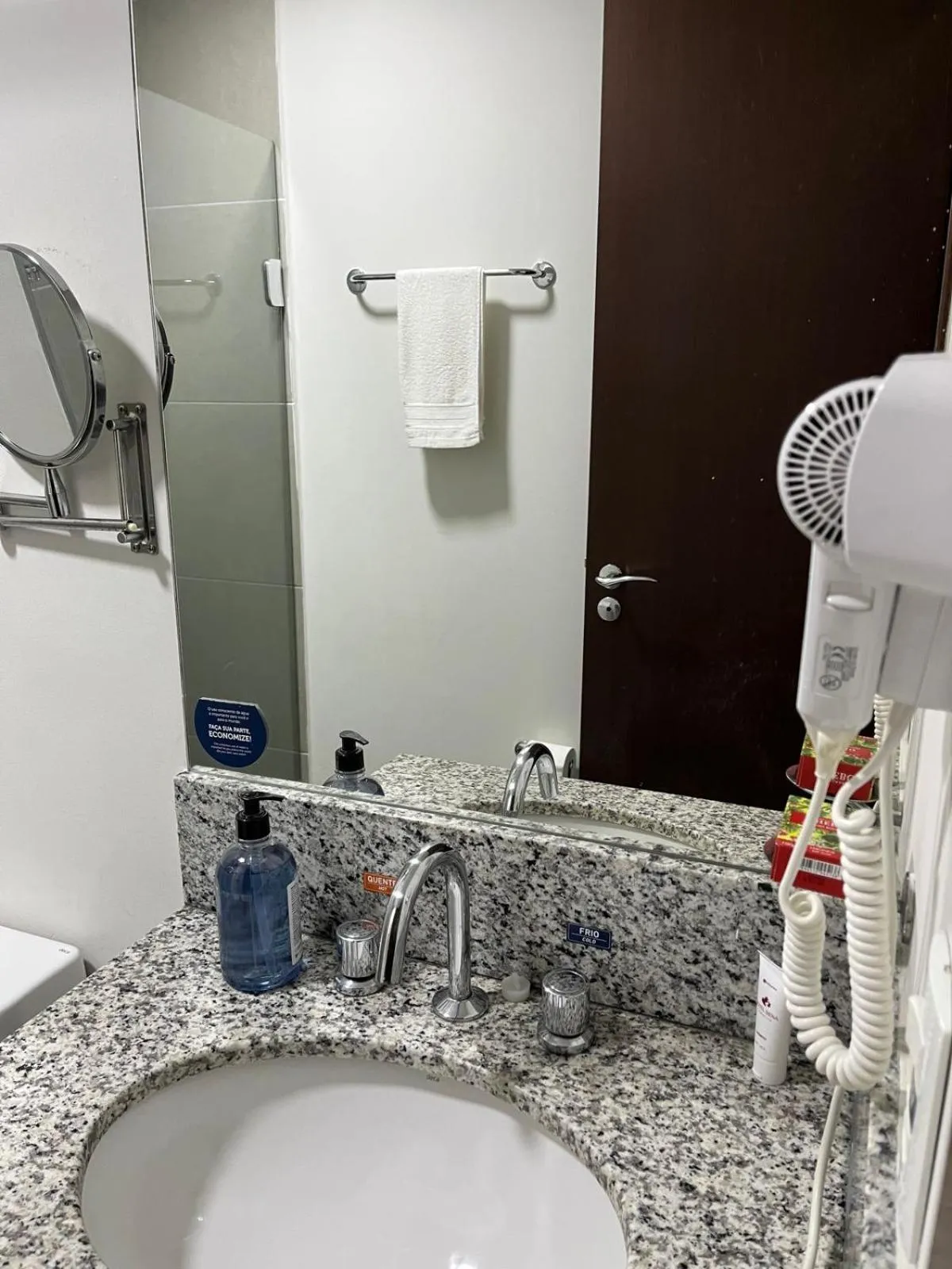 Bathroom in Hotel Via Premiere - Rio Centro