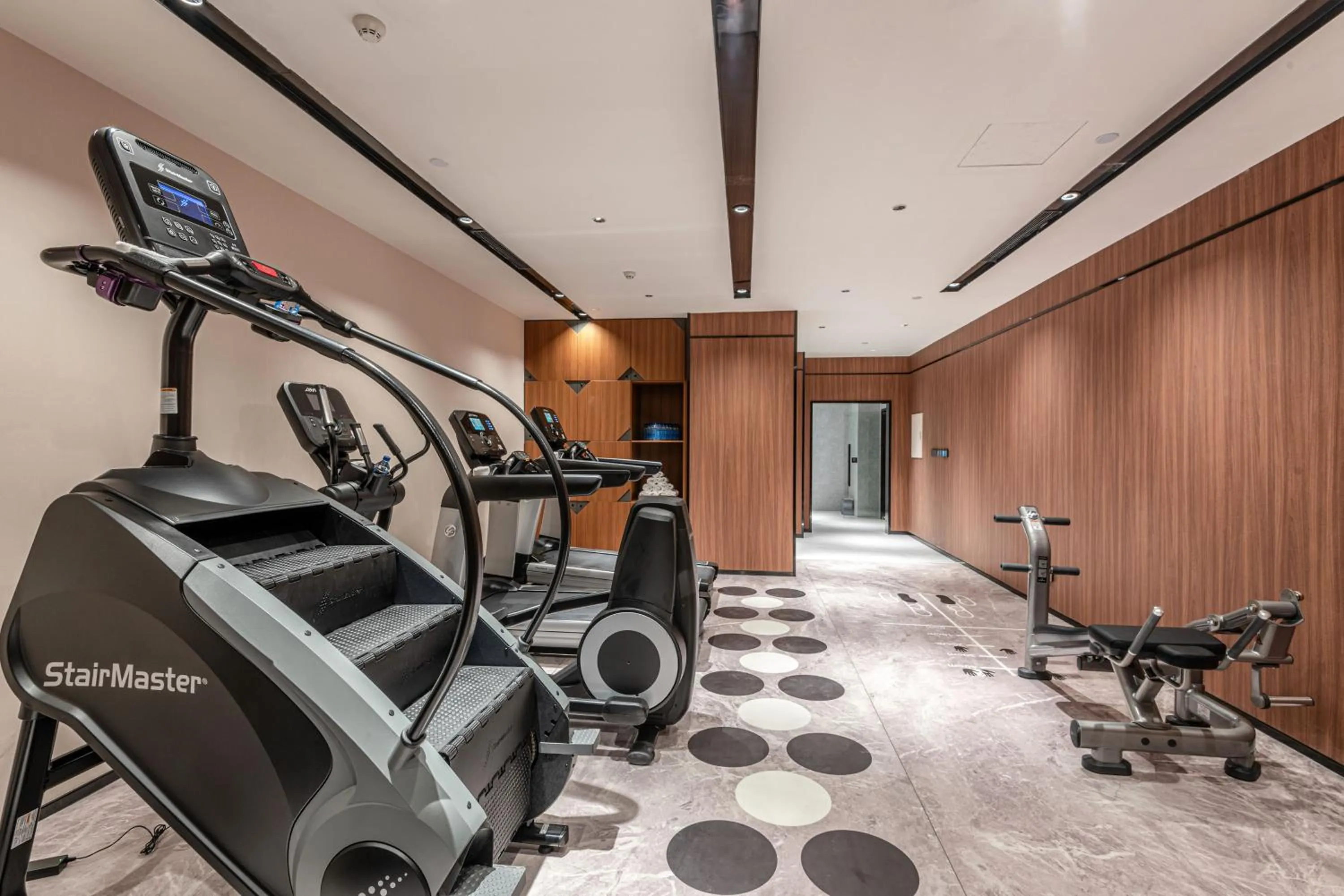 Fitness centre/facilities in UrCove by HYATT Shanghai Jing'An