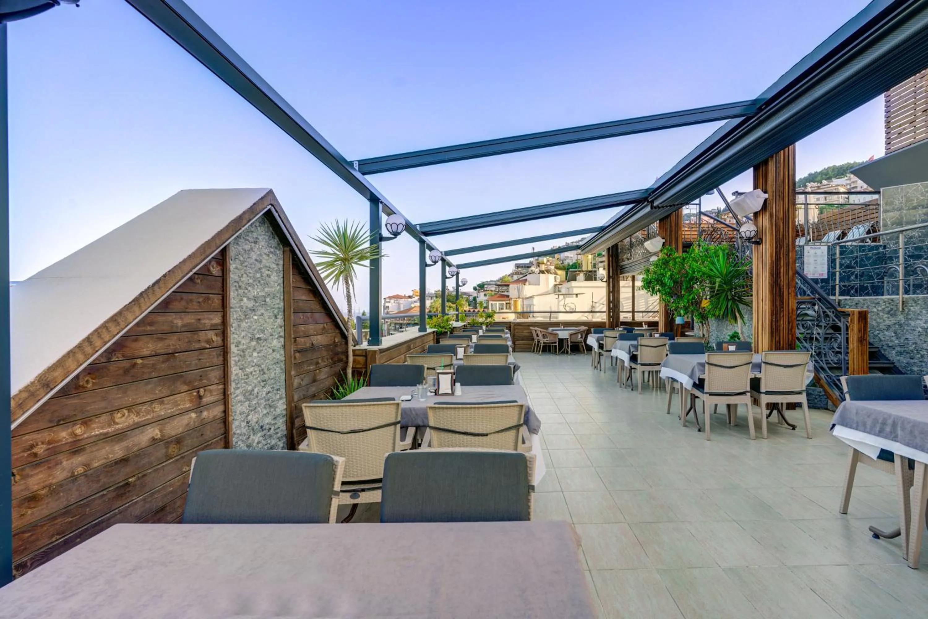 Restaurant/places to eat in ERGÜN OTEL