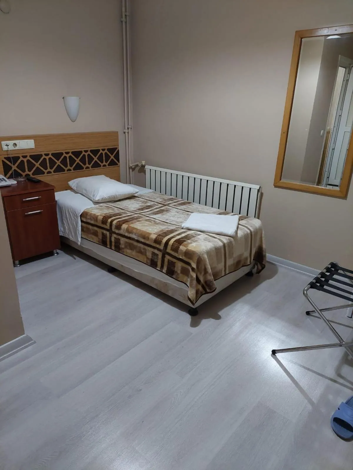 TV and multimedia, Bed in OTEL ÜMIT İSTANBUL