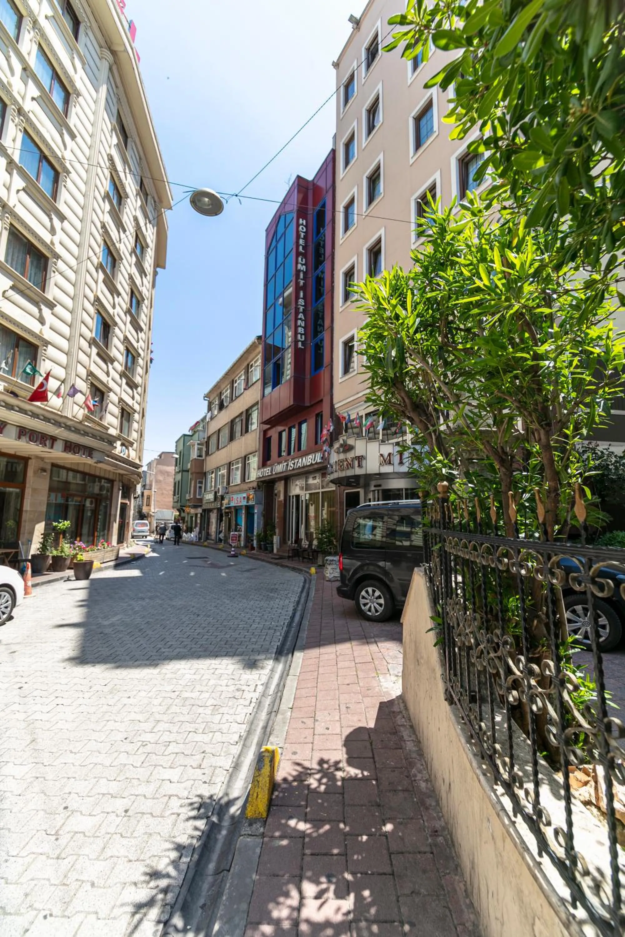 Property building in OTEL ÜMIT İSTANBUL
