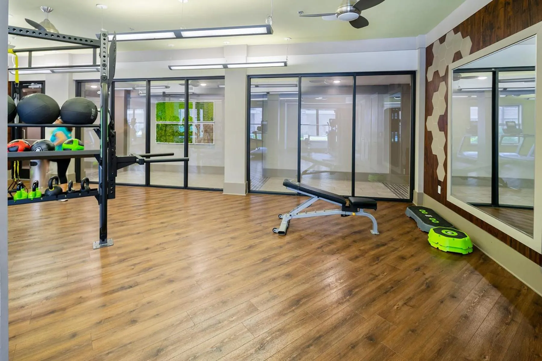 Uptown 4th Ward Luxury Apt Year-Round Pool