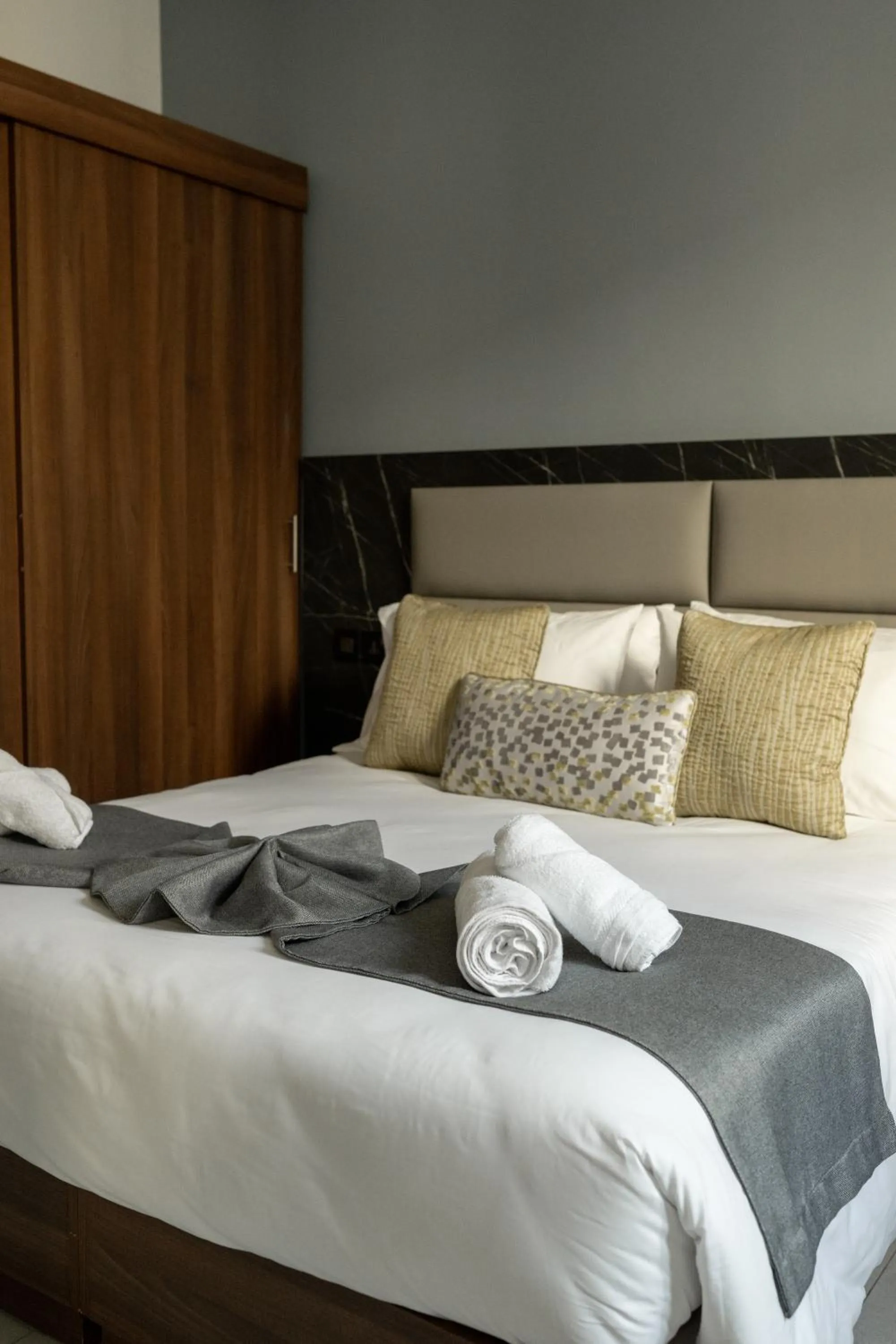 Bed in Marea Central Apartments