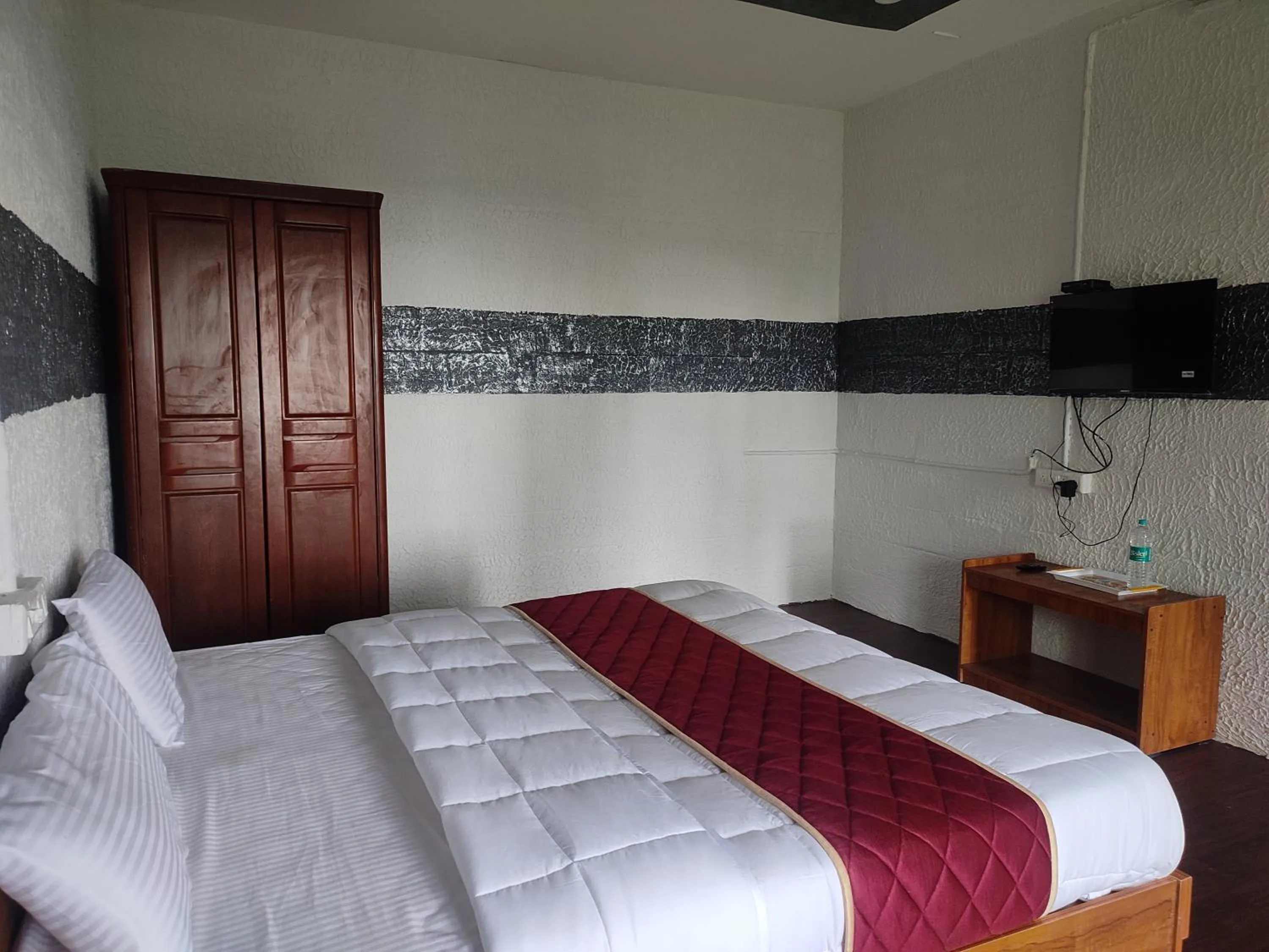 Bed in Cholai Resorts & Hotels