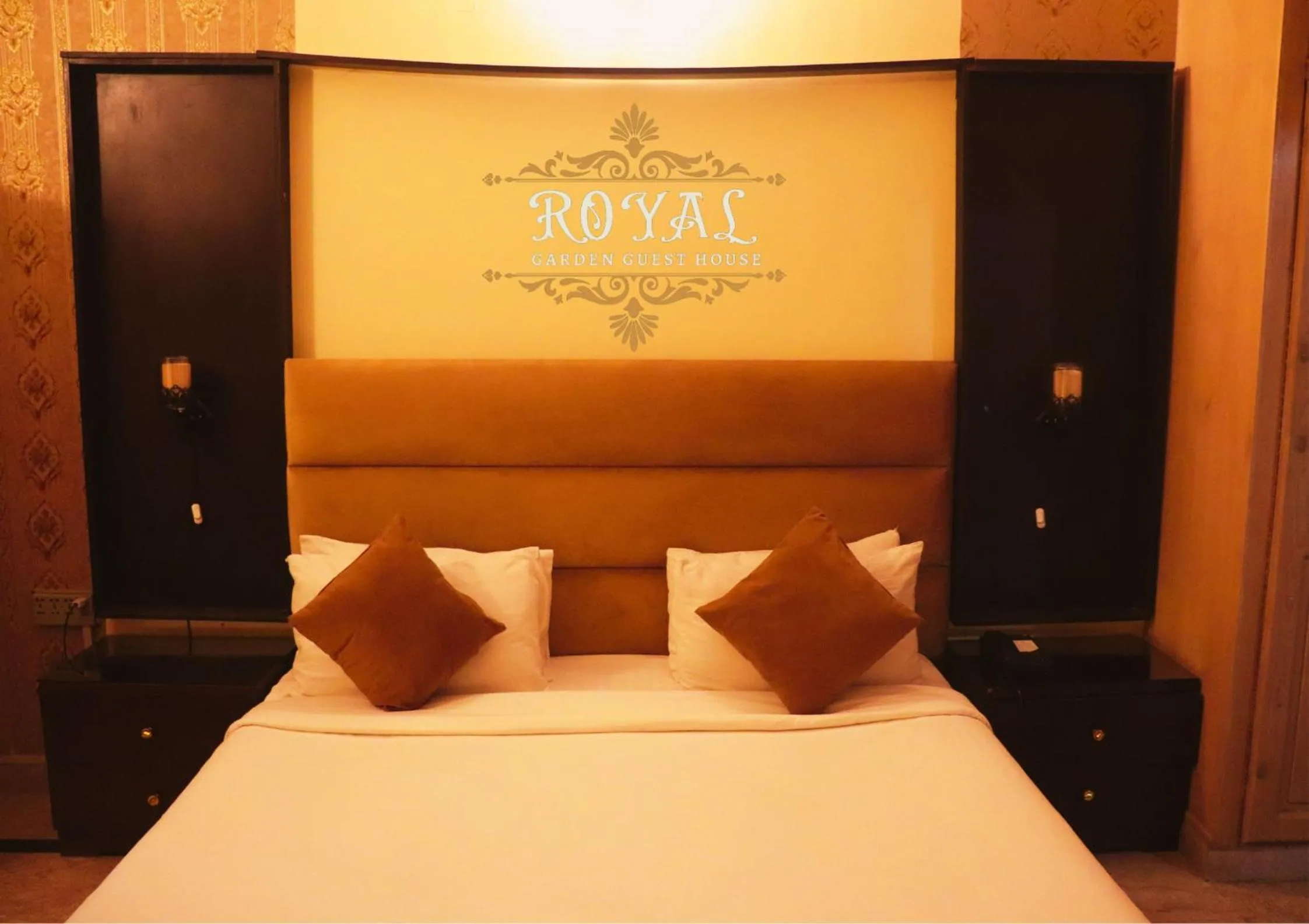 Bed in Executive Royal Garden
