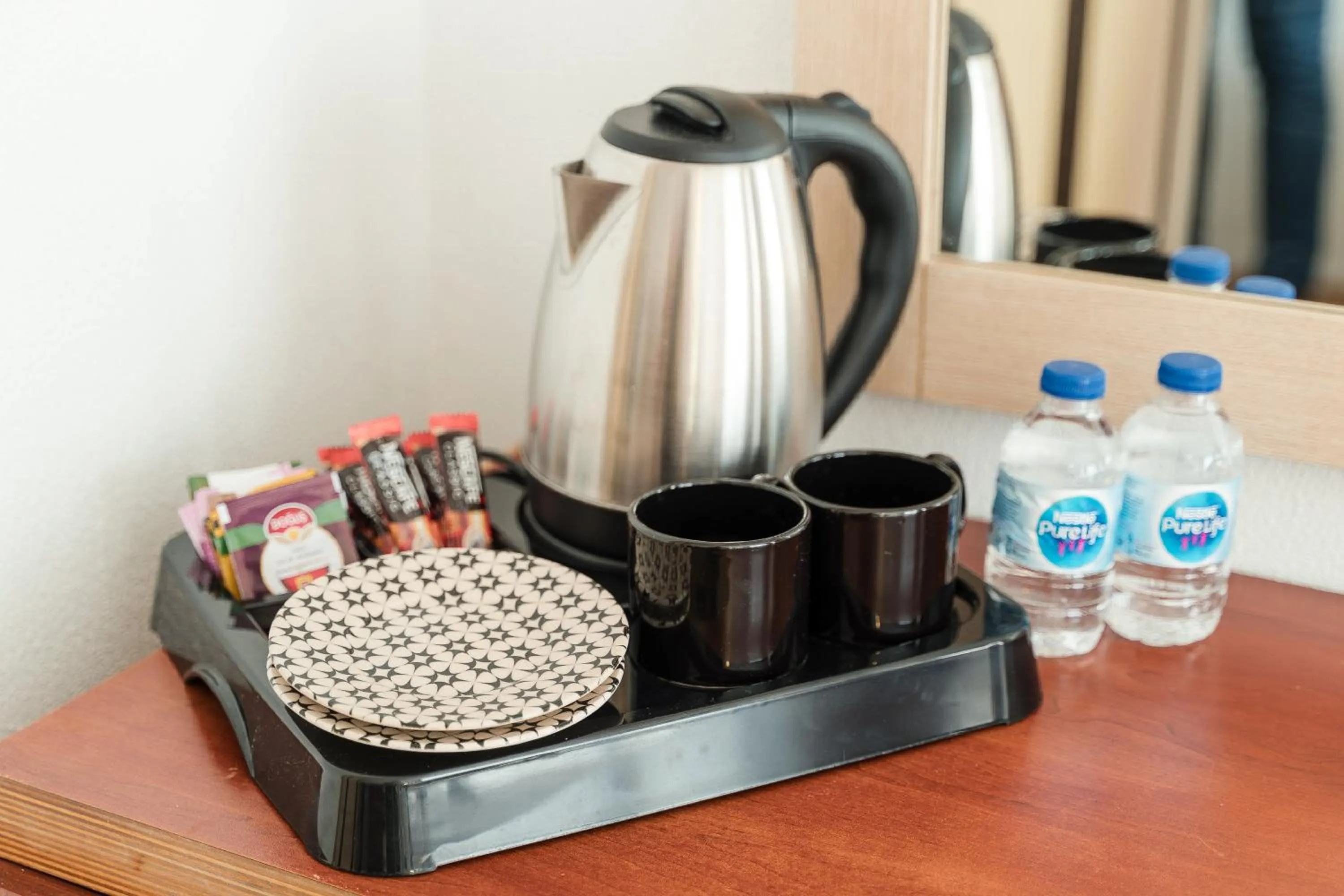 Coffee/tea facilities in Far Life Hotel